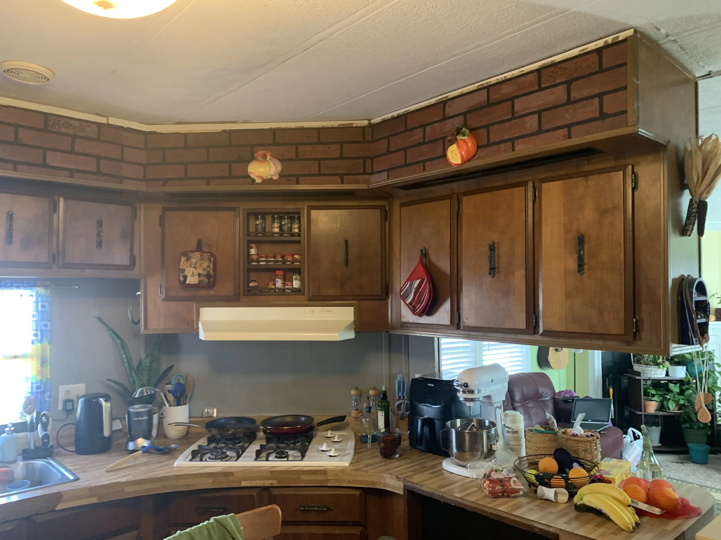 cocina vecina antes2.jpeg