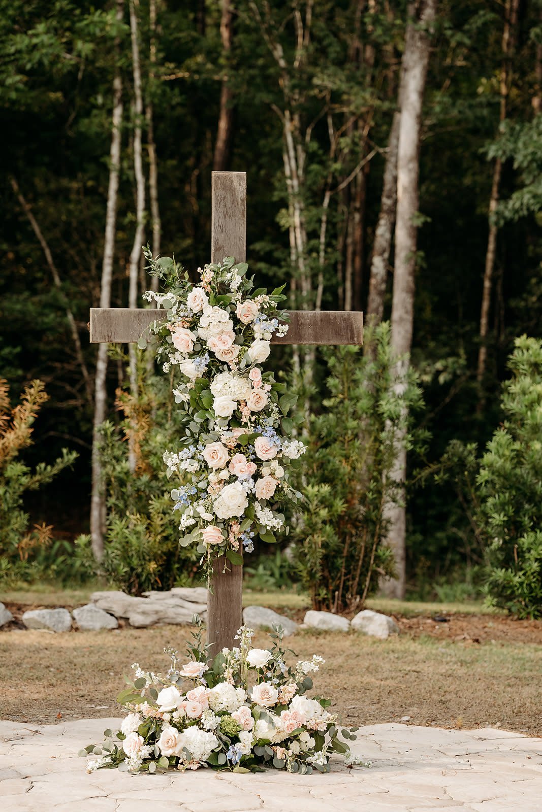 Large Cross