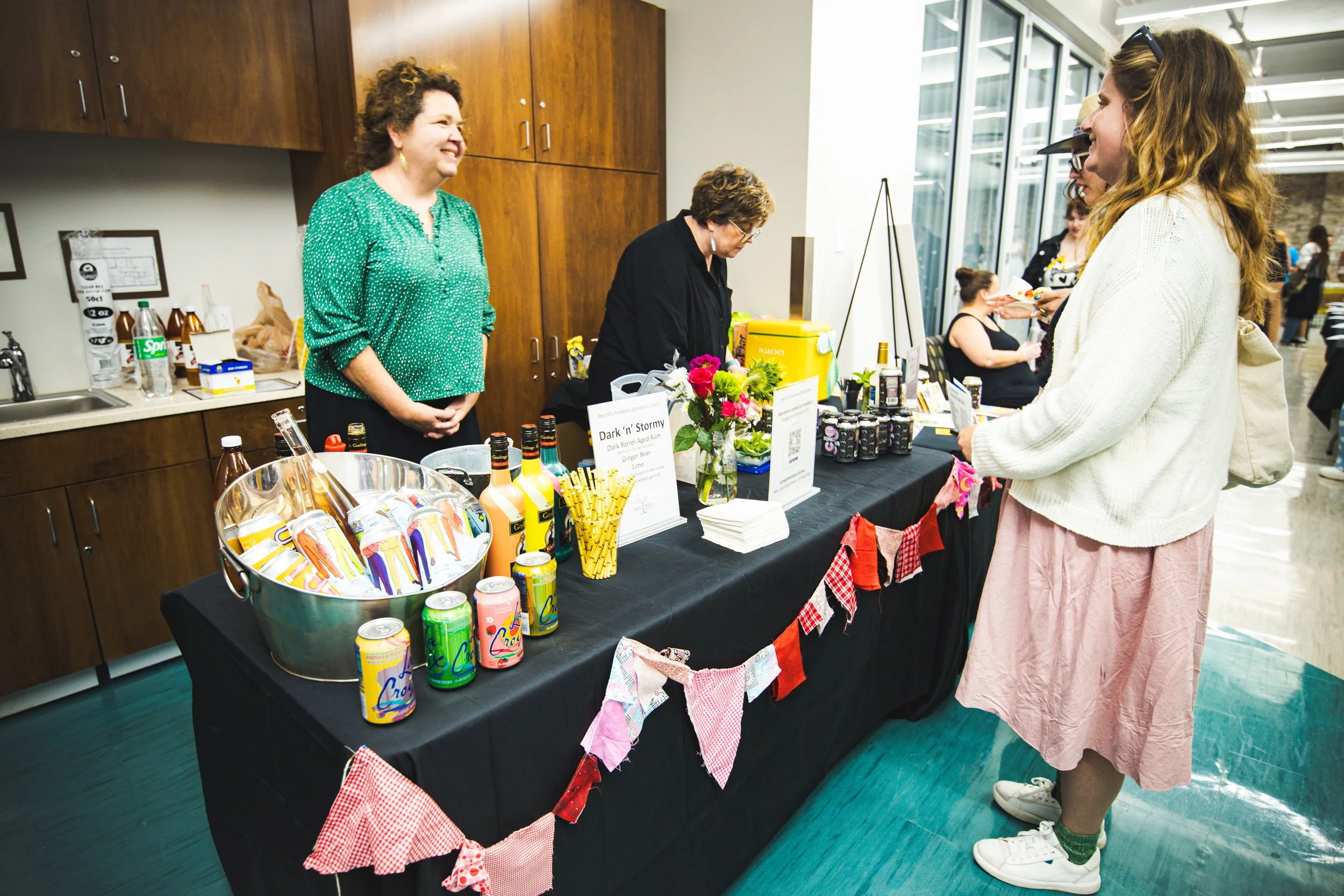 Frocktails Socials-6.jpg