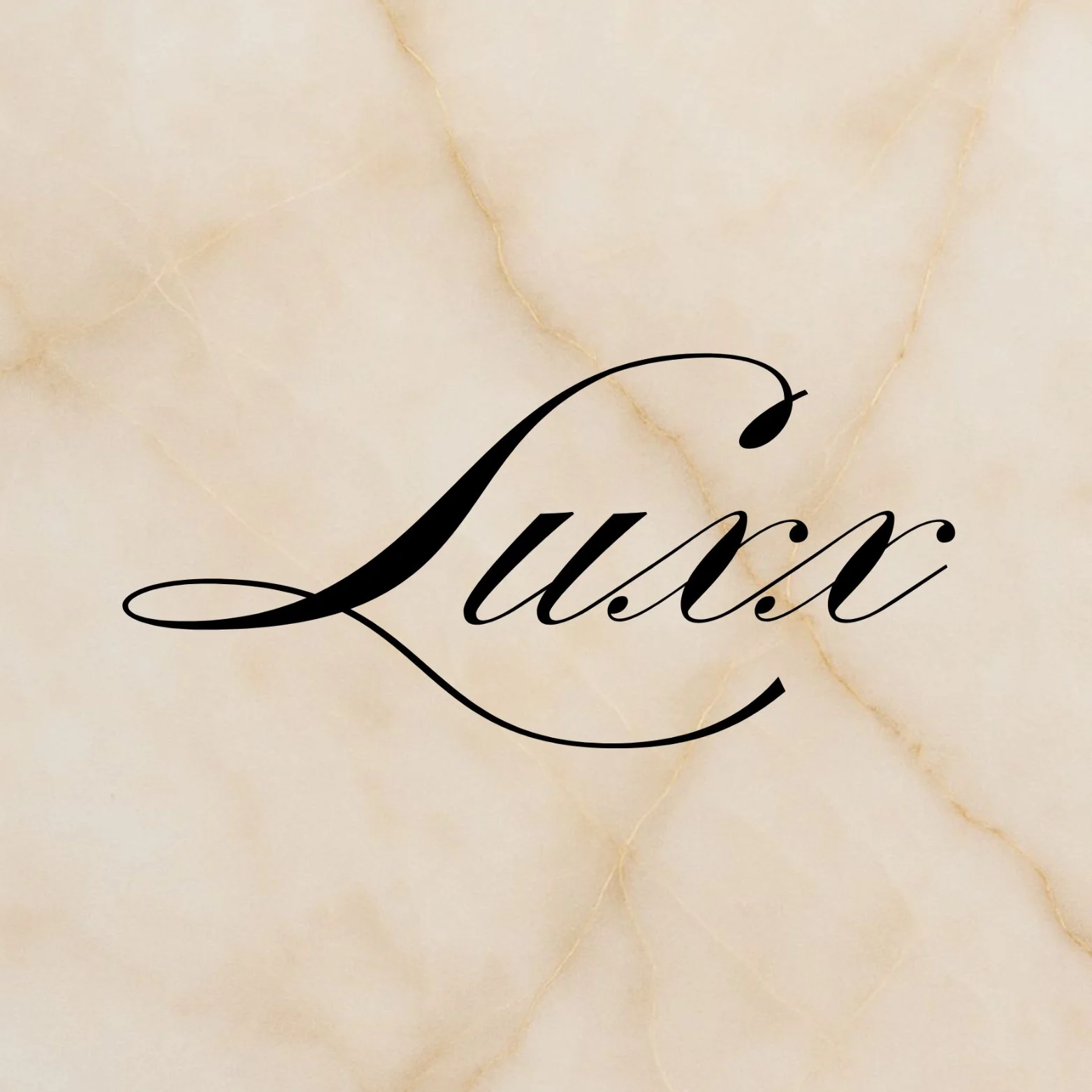 LUXX.JPG