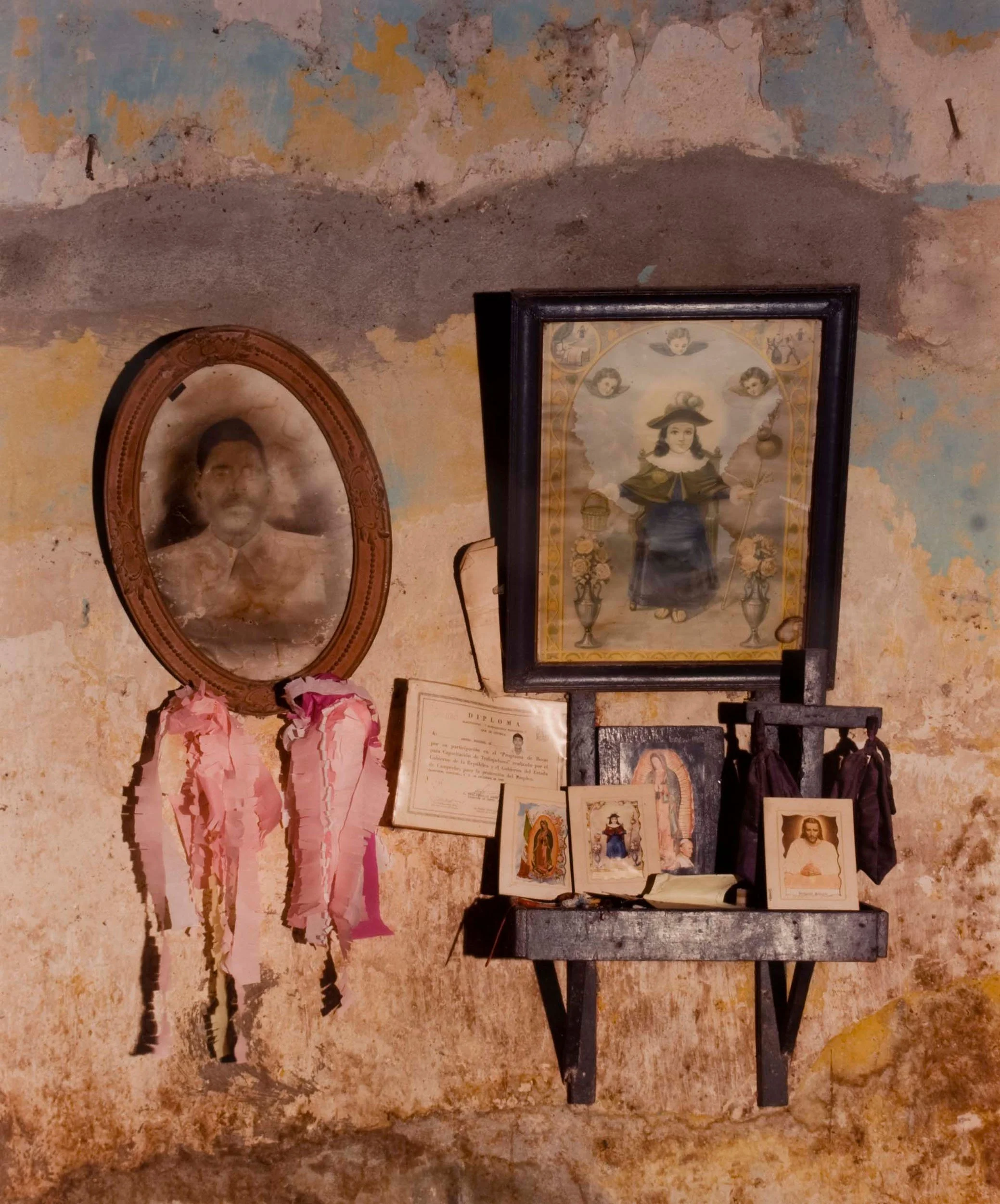 Salvo-Home Altars of Mexico-20.jpg