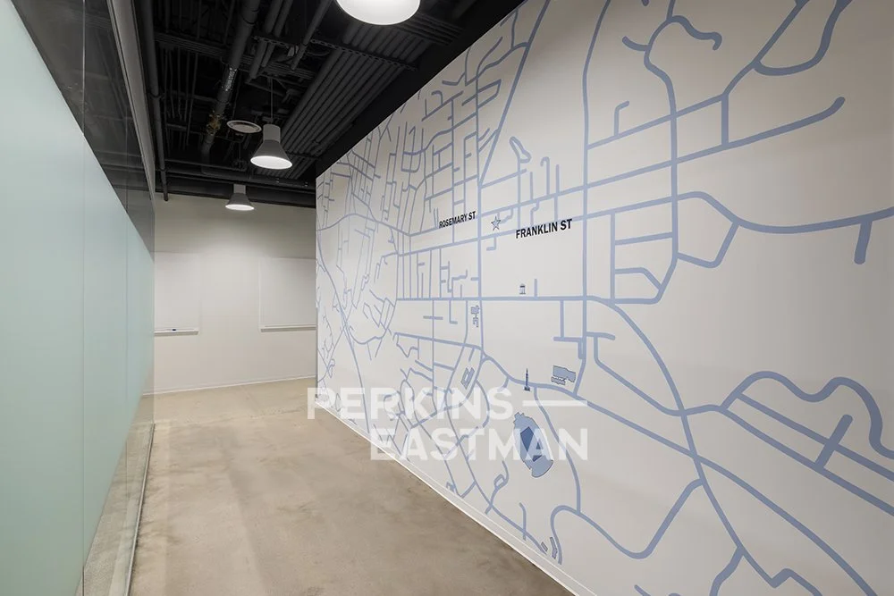BioLabs Fit Up_Photo Int Graphic Wall_Photograph by Andrew Rugge - Copyright Perkins Eastman.jpg