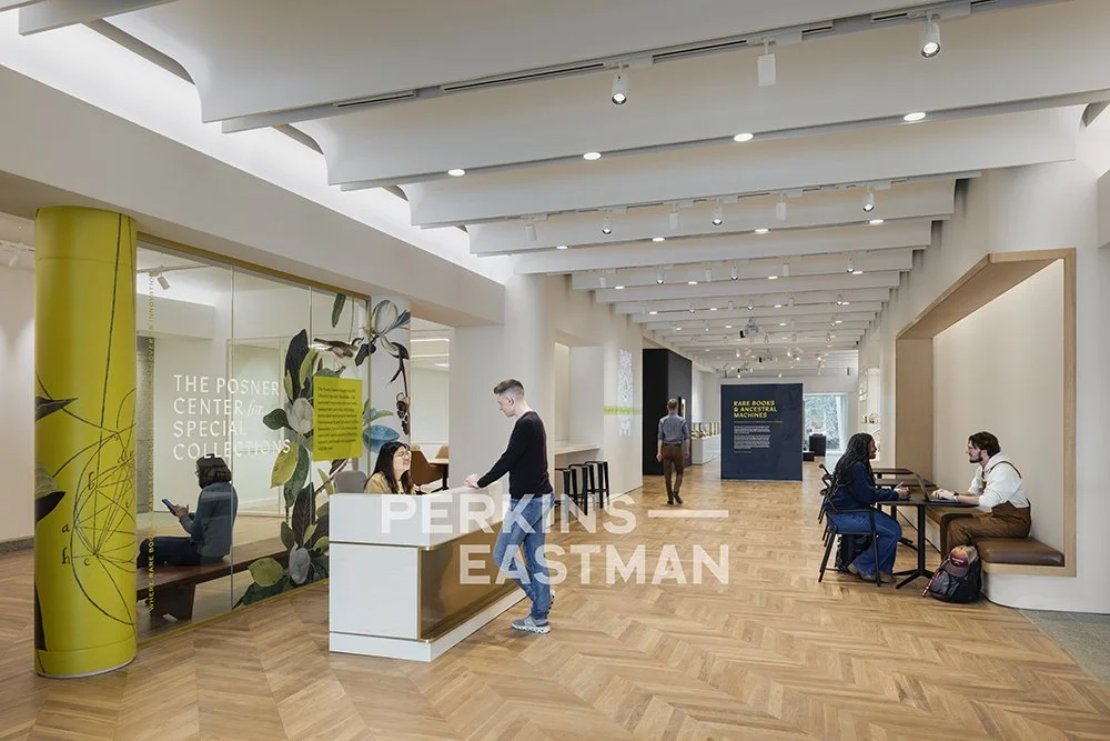 CMU - Posner Center_Photo Int Entrance 1 w People_Photograph by Andrew Rugge - Copyright Perkins Eastman.jpg