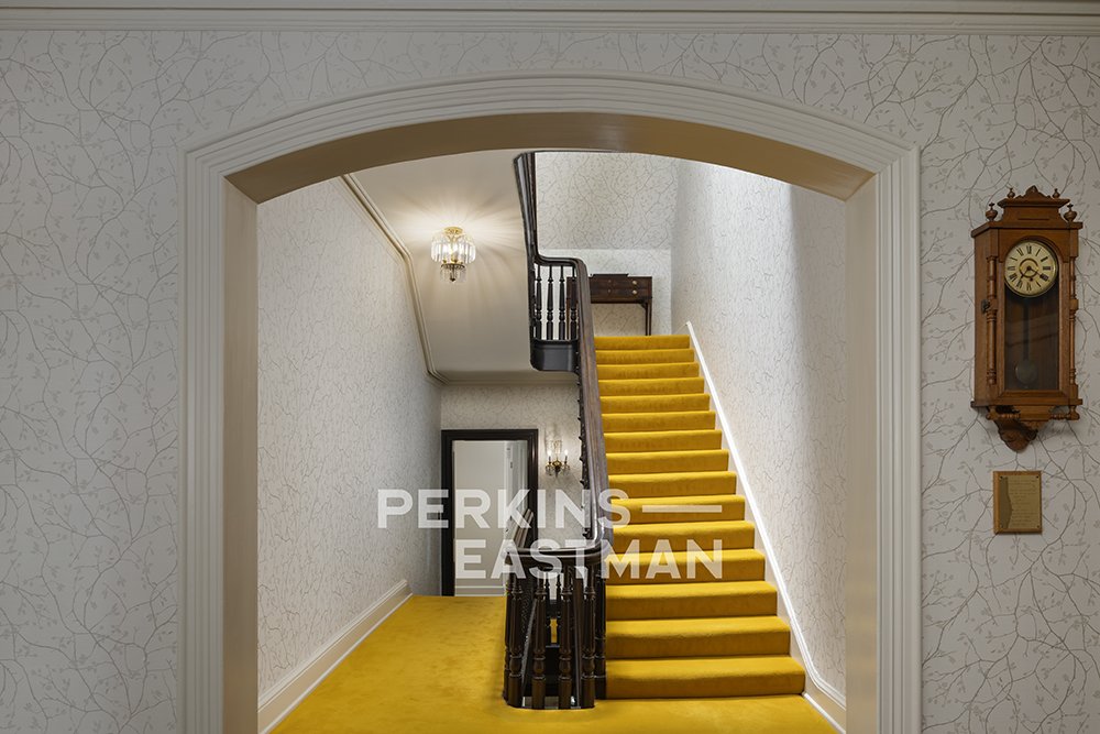 Gallaudet Univ - House One_Photo Int Staircase 1_Photograph by Andrew Rugge - Copyright Perkins Eastman.jpg