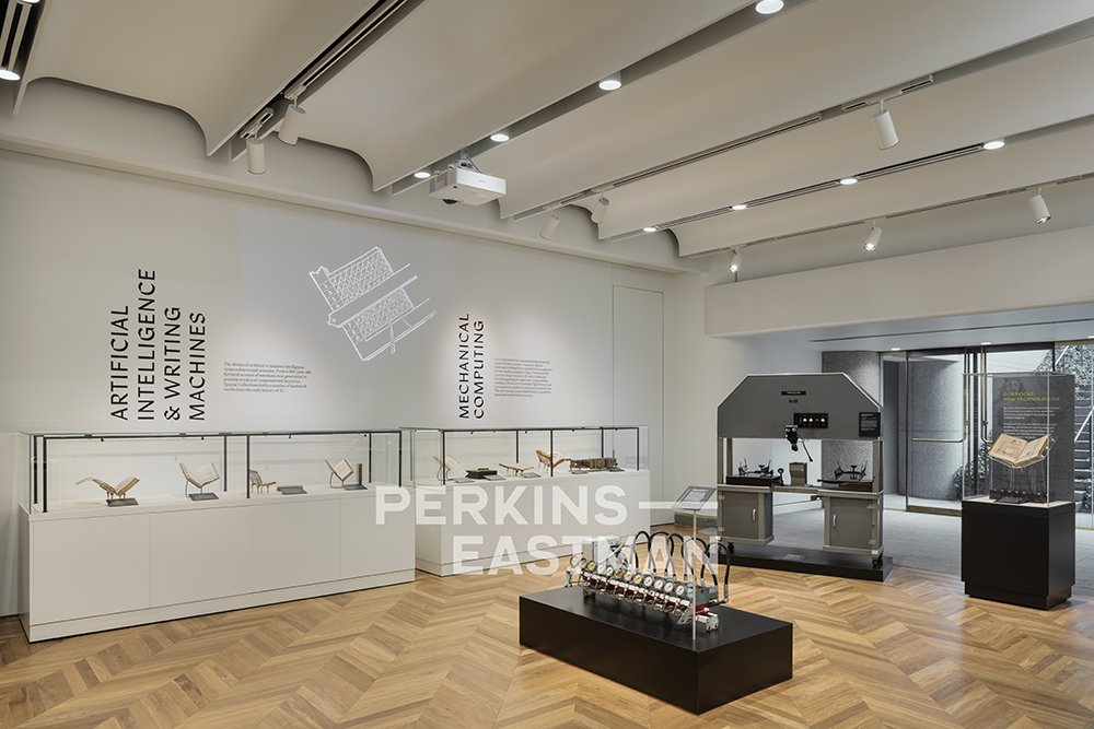 CMU - Posner Center_Photo Int Exhibition Hall 2_Photograph by Andrew Rugge - Copyright Perkins Eastman.jpg