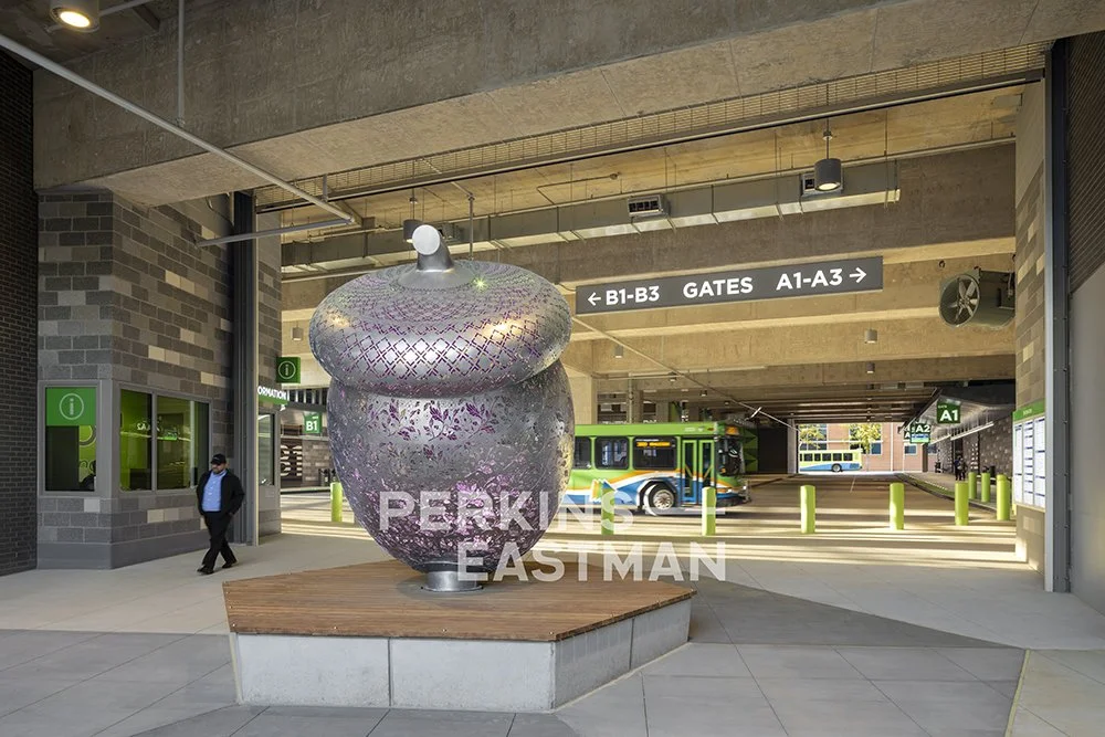RUS Bus_Photo Int The Passage_Photograph by Andrew Rugge - Copyright Perkins Eastman.jpg