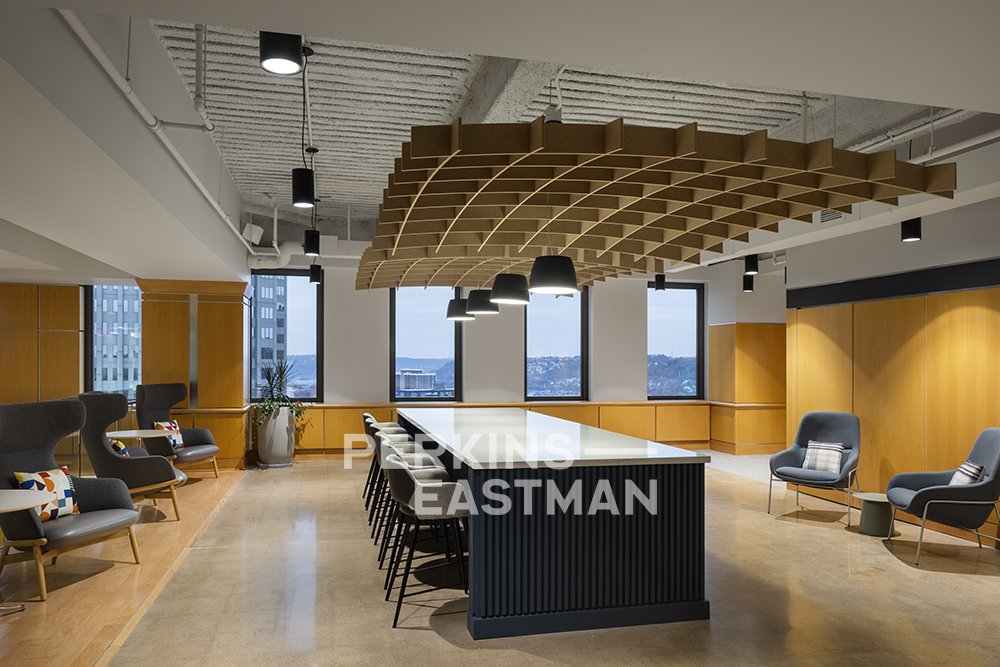 Leech Tishman_Photo Int Pre-Function Space_Photograph by Andrew Rugge - Copyright Perkins Eastman.jpg