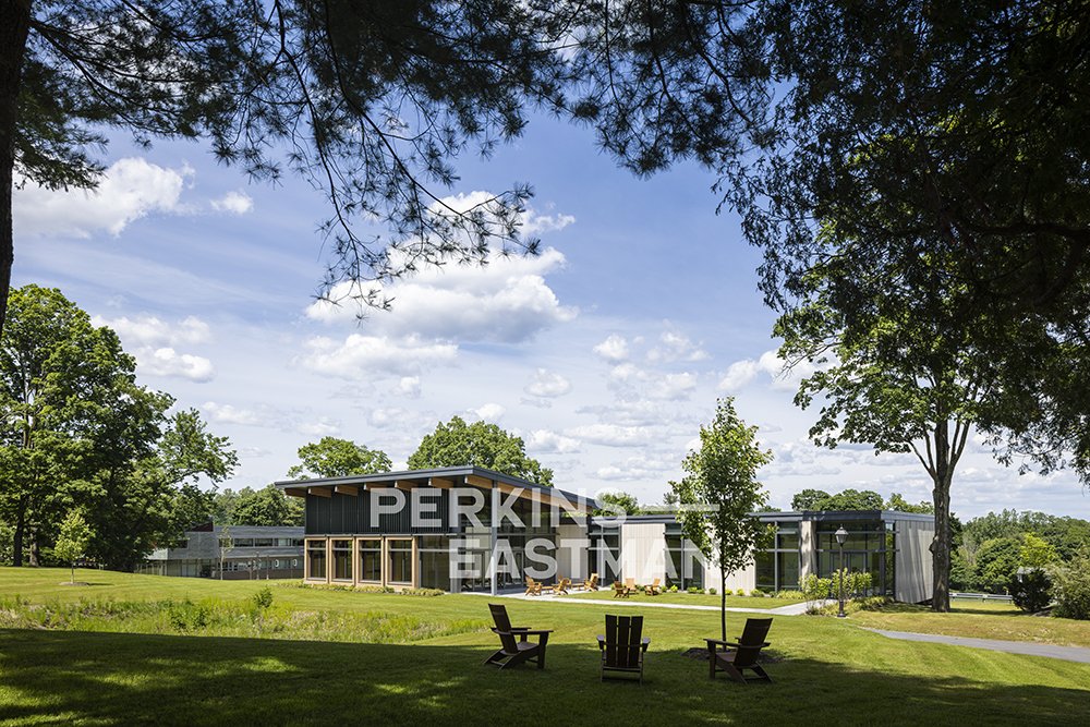 School of the Holy Child_Photo Ext Courtyard 1 Day_Photograph by Andrew Rugge - Copyright Perkins Eastman.jpg