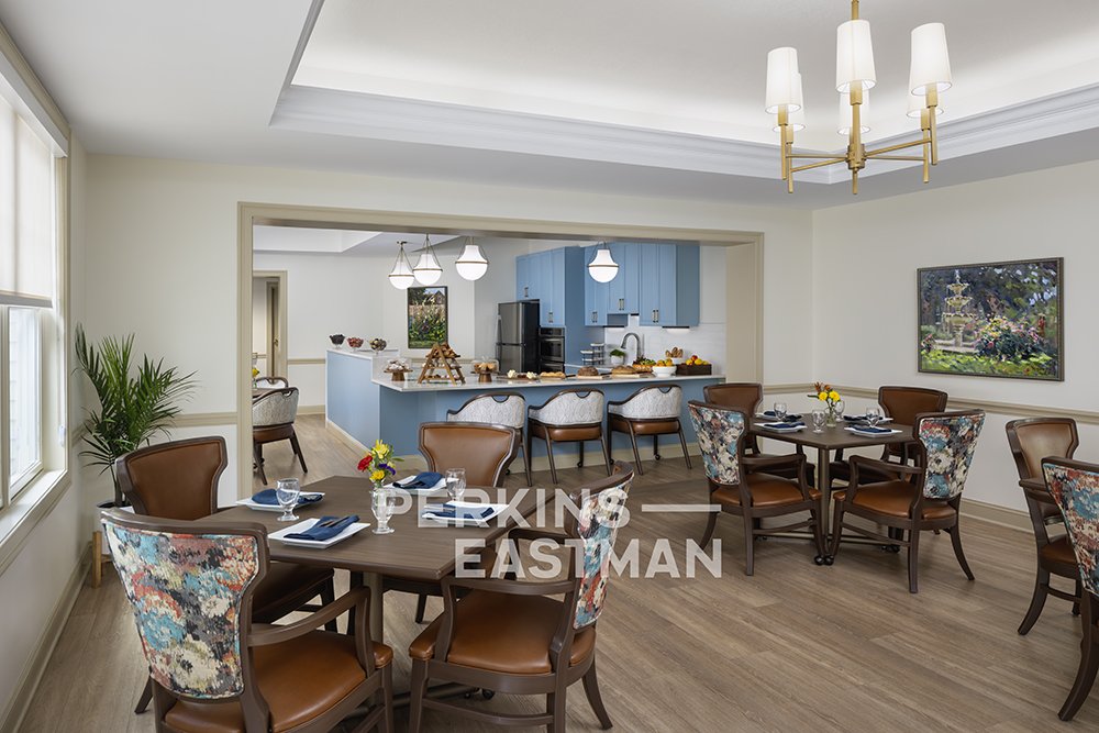 Ventas - HarborChase of Branford_Photo Int Dining MC 1_Photograph by Andrew Rugge - Copyright Perkins Eastman.jpg