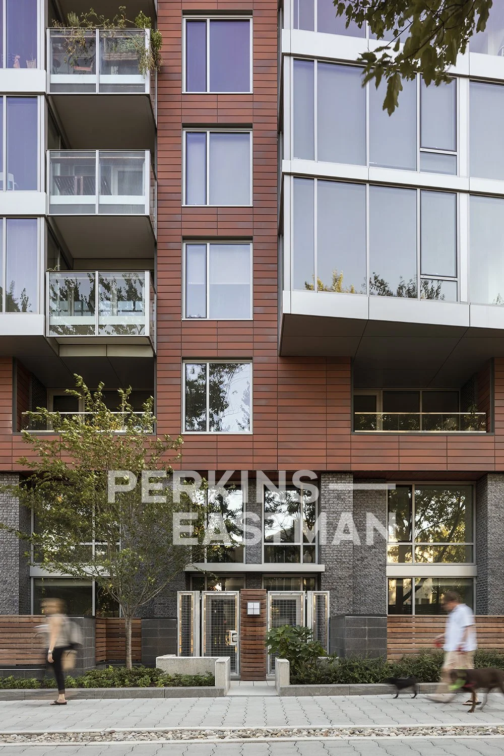 Eliot on 4th_Photo Ext Townhouses 2_Photograph by Sarah Mechling - Copyright Perkins Eastman.jpg