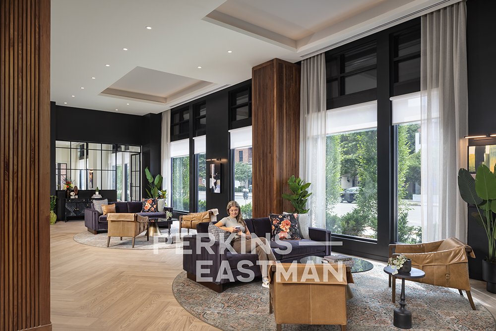 Julius_Photo Int Lobby Lounge w People_Photograph by Andrew Rugge - Copyright Perkins Eastman.jpg