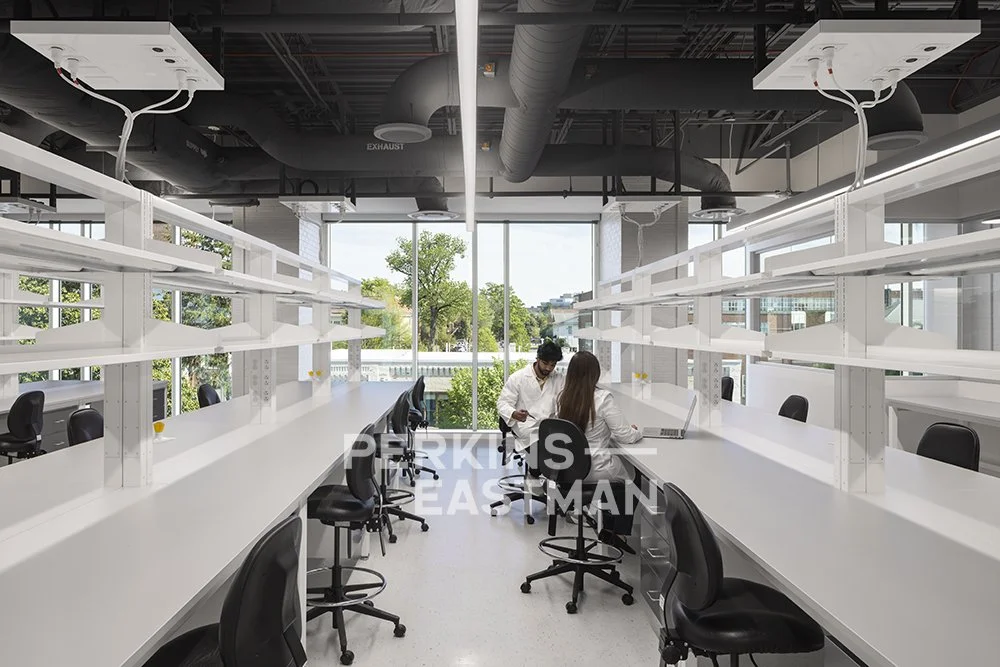 BioLabs Fit Up_Photo Int Lab Open w People_Photograph by Andrew Rugge - Copyright Perkins Eastman.jpg