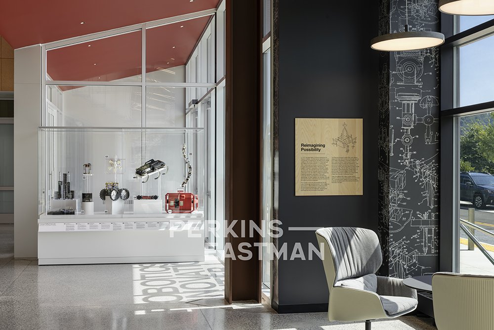 CMU - RIC_Photo Int Entrance Lobby Display Case 1_Photograph by Andrew Rugge - Copyright Perkins Eastman.jpg
