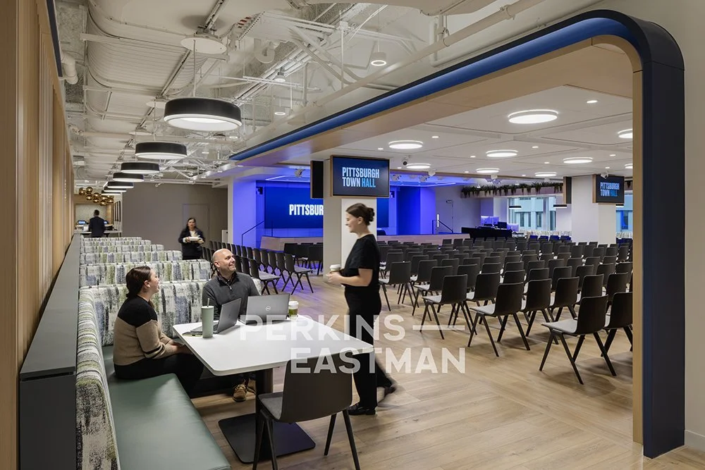 BNY - PGH Market Cafe_Photo Int Cafe 3 Town Hall_Photograph by Andrew Rugge - Copyright Perkins Eastman.jpg