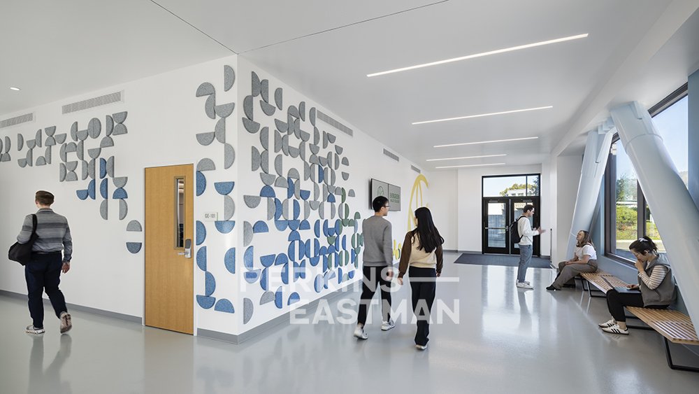 SJE CCD - EVC - Gen Ed & Engineering Bldg_Photo Int Lobby w People_Photograph by Andrew Rugge - Copyright Perkins Eastman.jpg