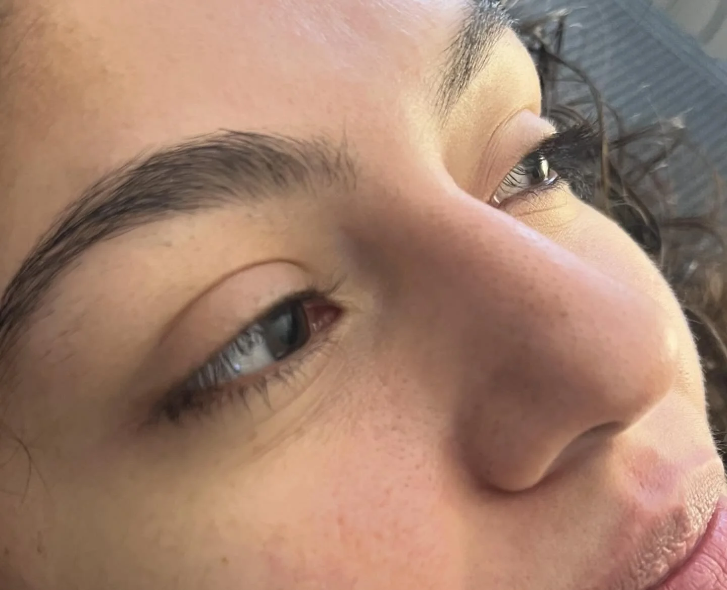Long Lashes Love Lash Lifts 😮&zwj;💨 Say goodbye to struggling with lash curlers that rip out your lashes and hello to a lasting lash lift! Lasting 6 weeks and nourishing your lashes with the inLei lash filler system, this service is the perfect low
