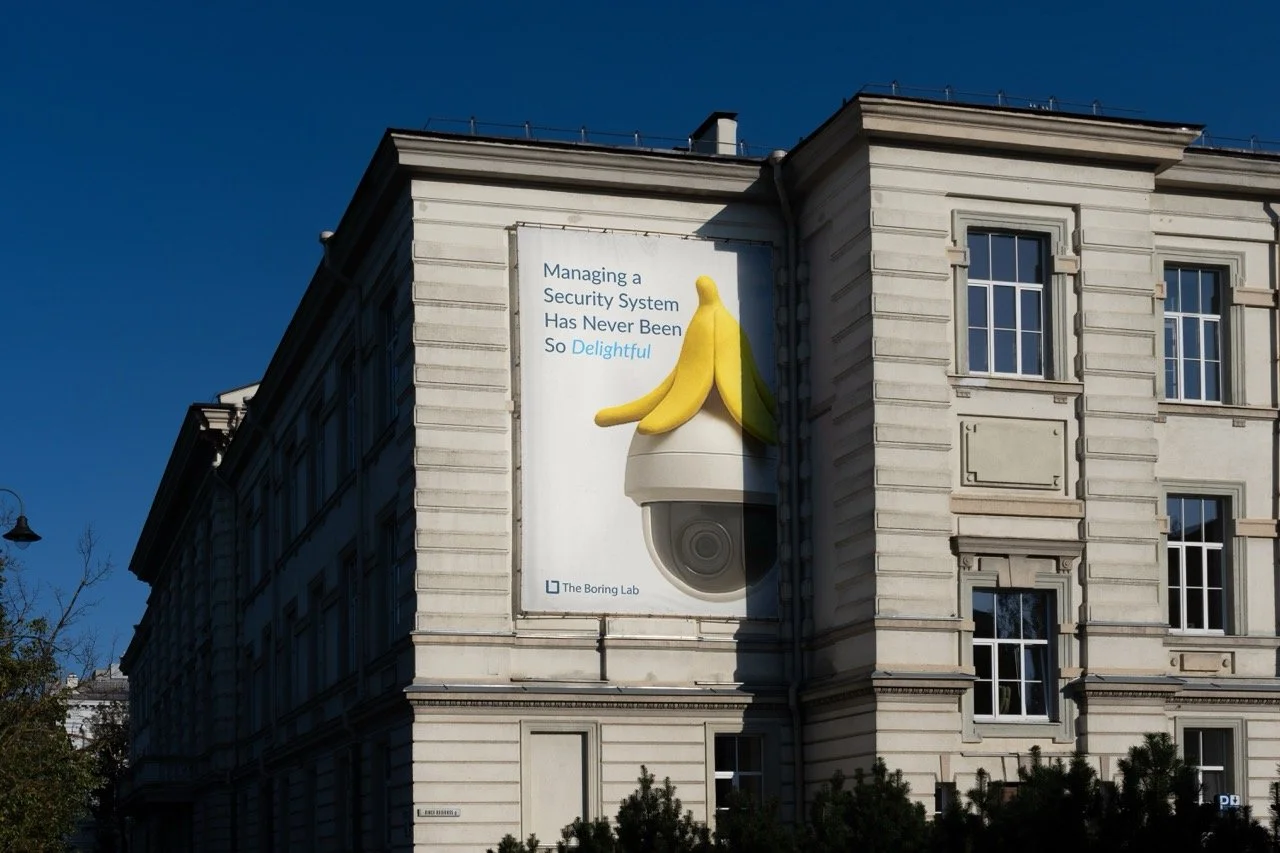 Billboard Mockup Banana cam Large.jpeg