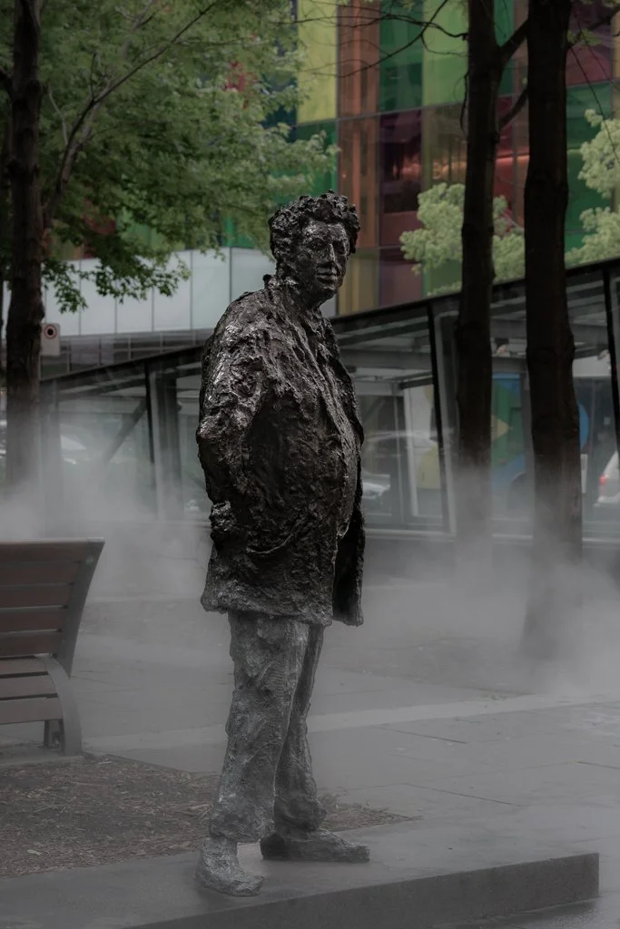 KatelynSullivan_MontrealFoggyStatue_2024.JPG