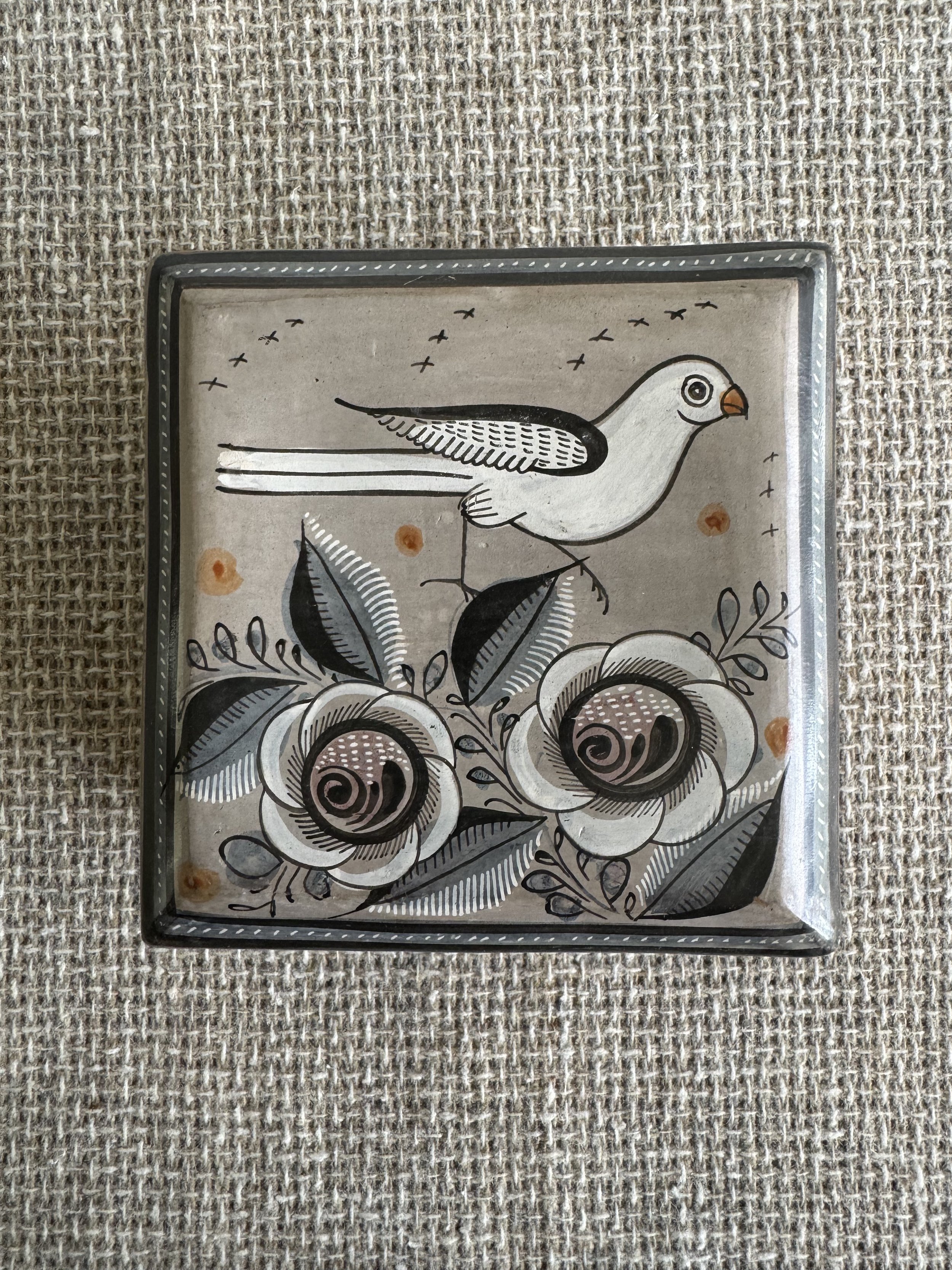 Mexican pottery box with lid