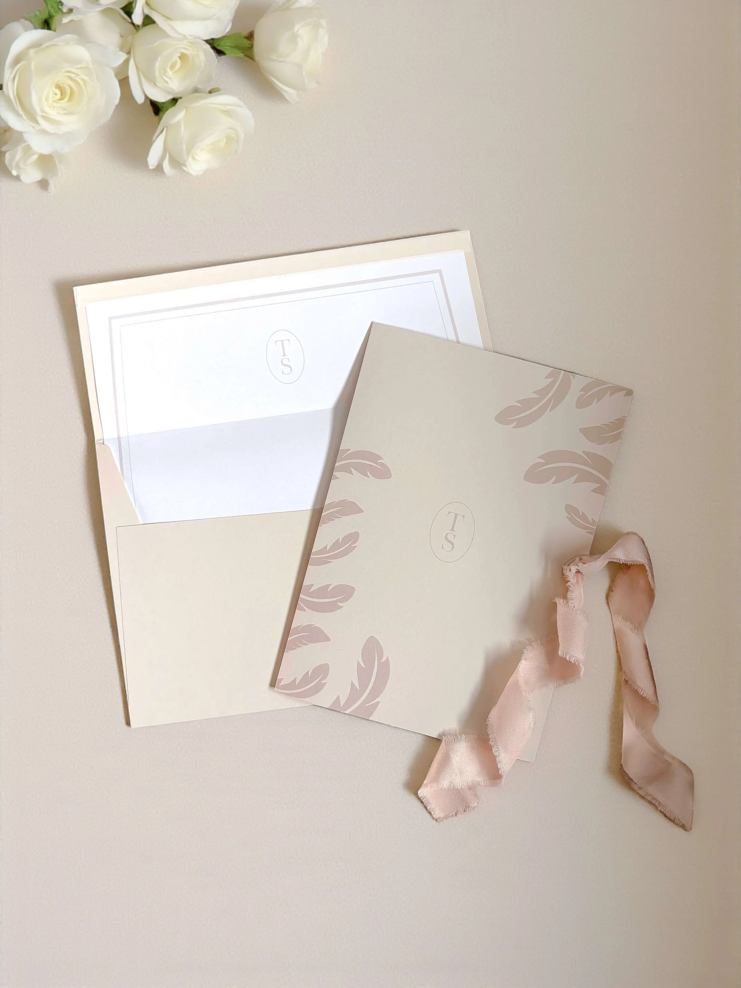 LaPlumeInvitationPocketLR1.jpg