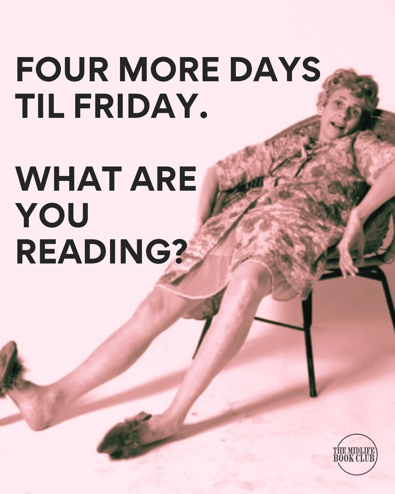 What are you reading to make it through the week?!? LMK 👇🏻