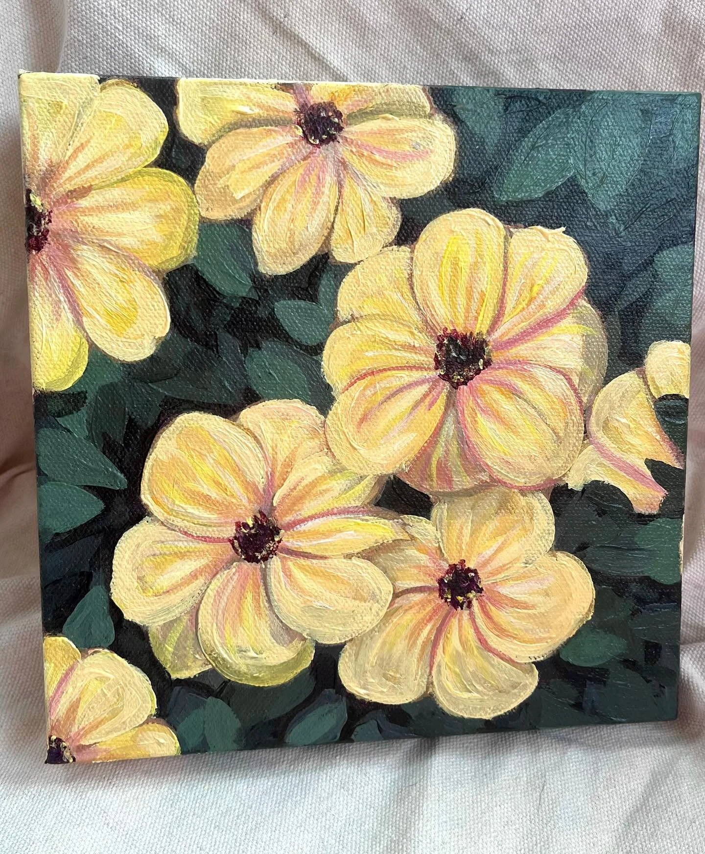 mystic illusion dahlias 🌼✨ 
an 8x8 acrylic painting commission for my best friend~

#painting #art #pinkart #artist #laartist #acrylic #oil #oilpainting #acrylicpainting #artistsofinstagram #artistsupportartists #pink #flowers #flower #flowerpaintin