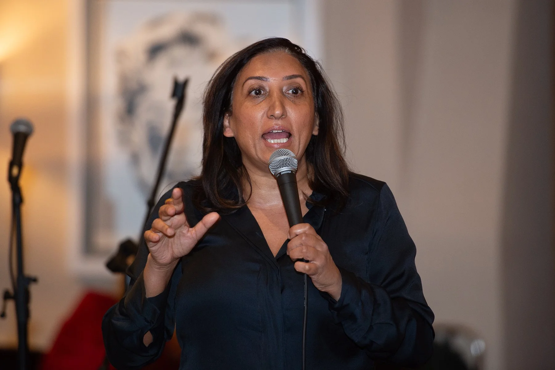 MichelleCollinsBigQuizNight-76.jpg