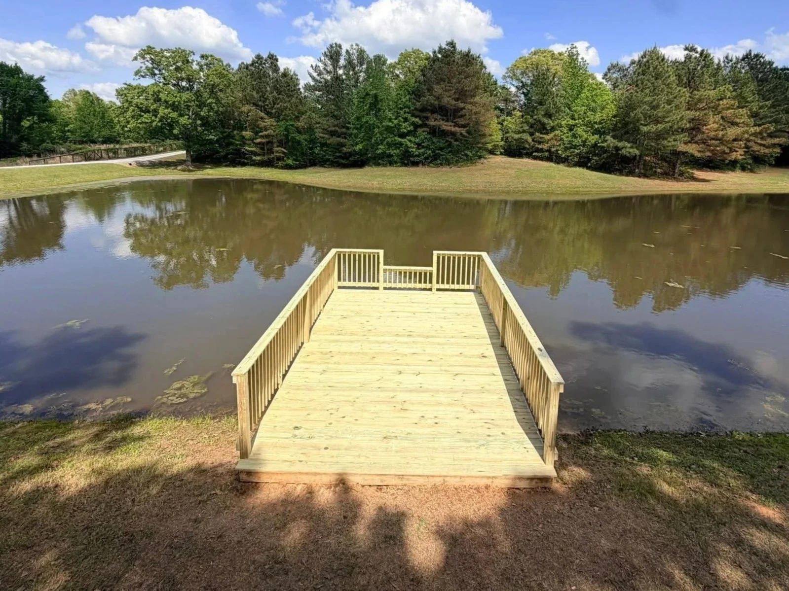 Floating Dock Builder in Hernando, MS | Custom Dock Construction and Installation by DeSoto Fence Co