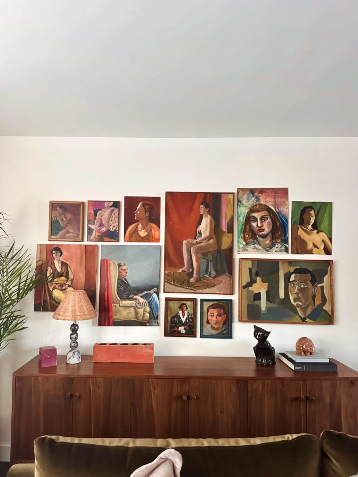 Another beautiful in situ shared with two of my little ladies anchoring down the fort at the bottom of the collection! 🥰

Just love when you share these fantastic pics with me! 🤎