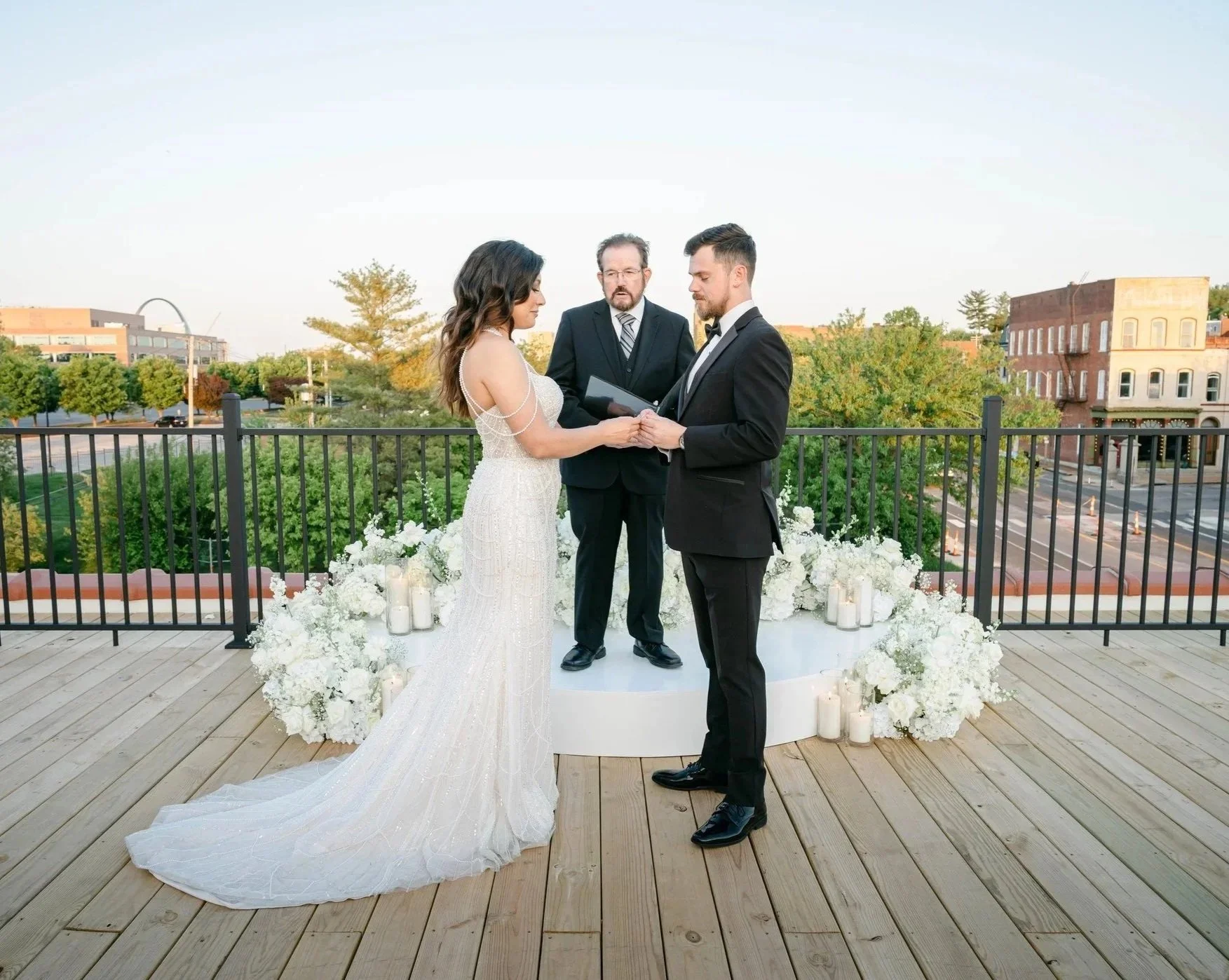 The%2BGatsby%2BWedding%2BRooftop%2BCeremony-24%2B%25281%2529.jpg