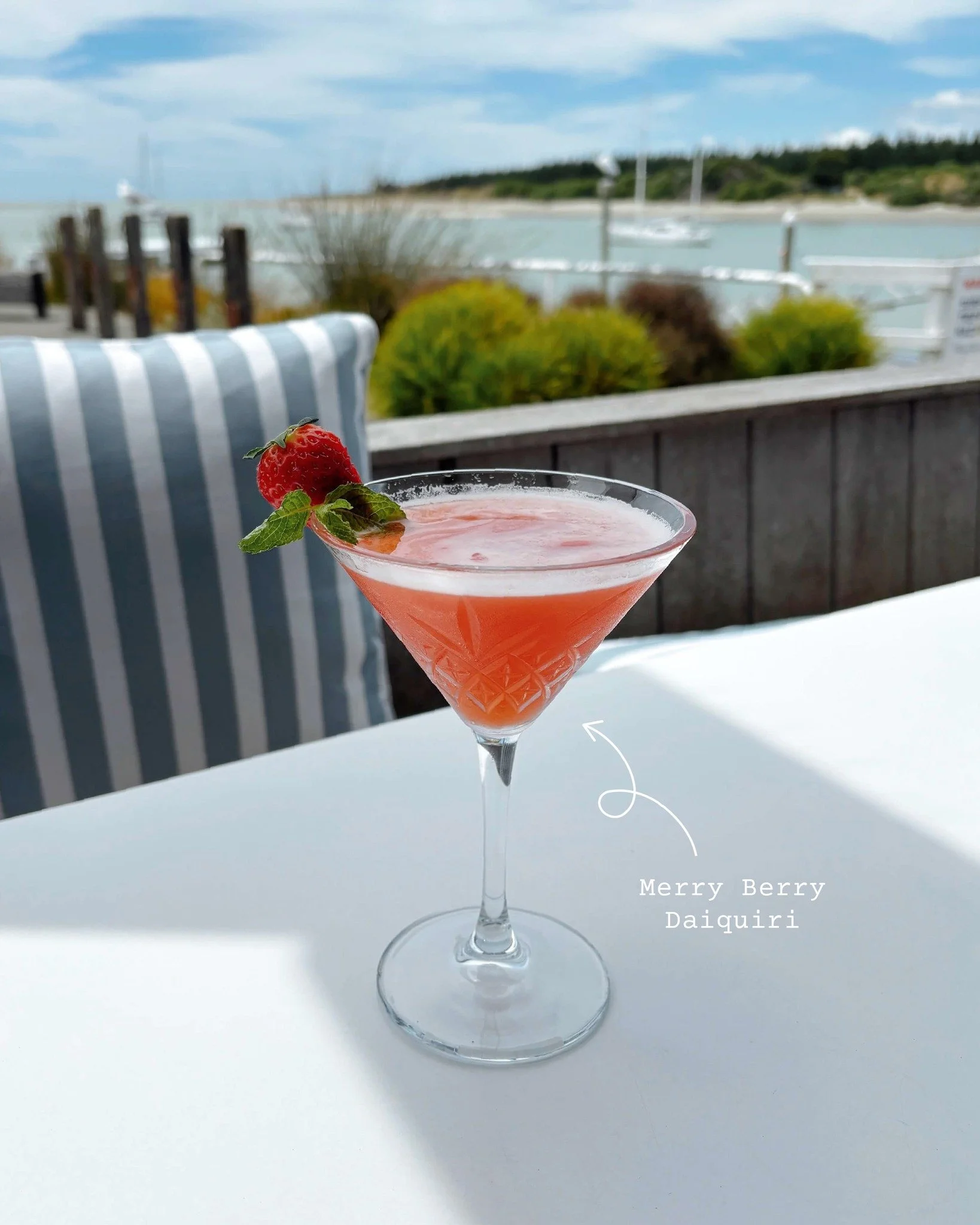 Our summer Christmas cocktail is here ~ Merry Berry Daiquiri⁣ 🍓☀️
⁣
Sweet, refreshing, and perfect for celebrating the season by the water ~ available for a limited time.