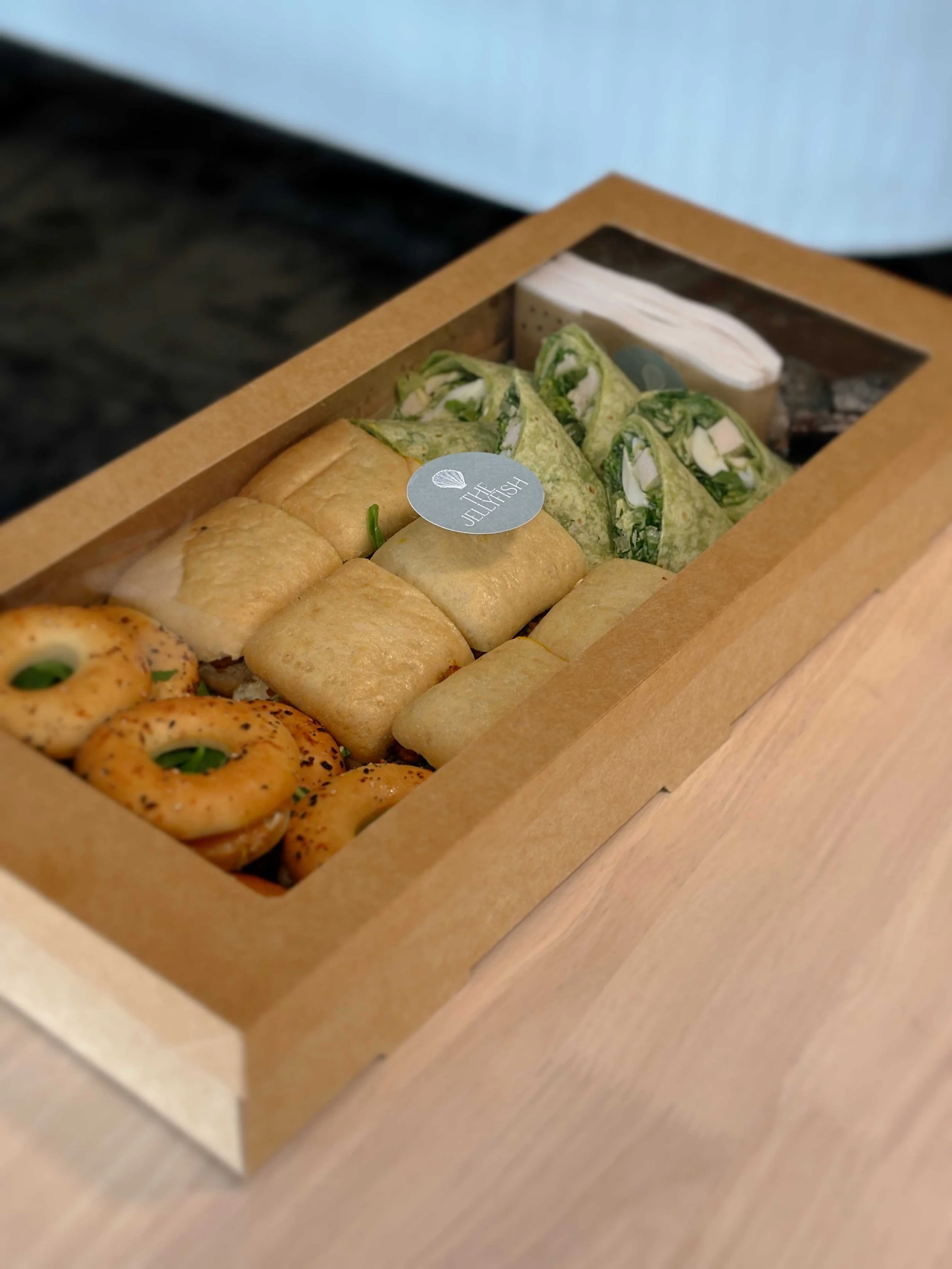 lunch box medium 2.jpg