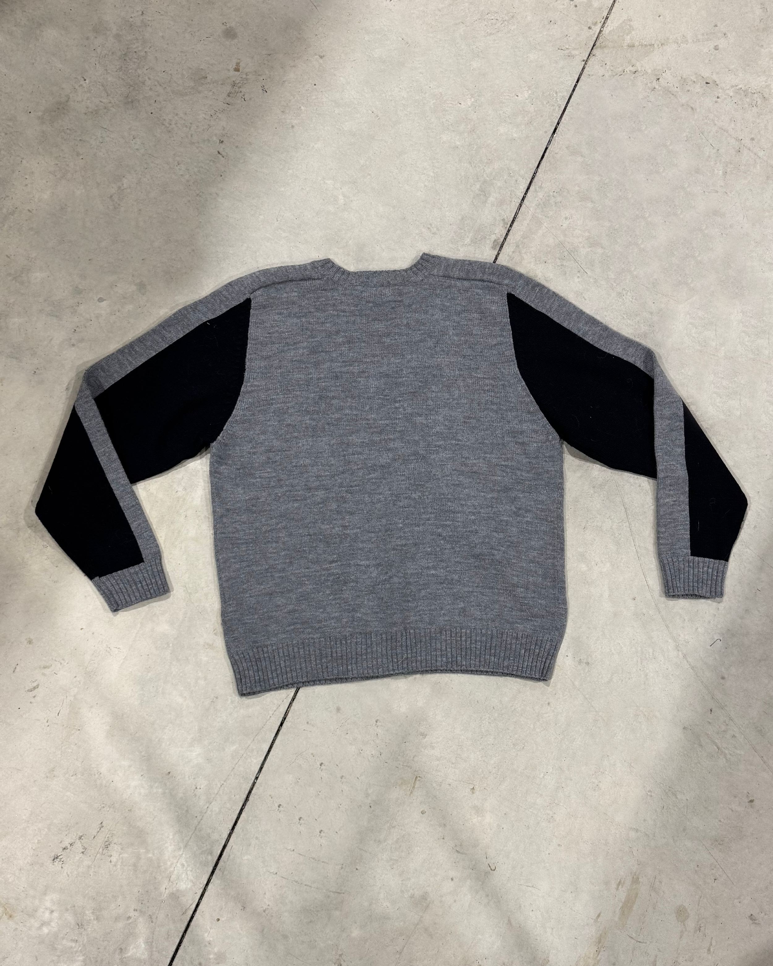 Benetton Knit Jumper - Web Image - Ascari-02.png
