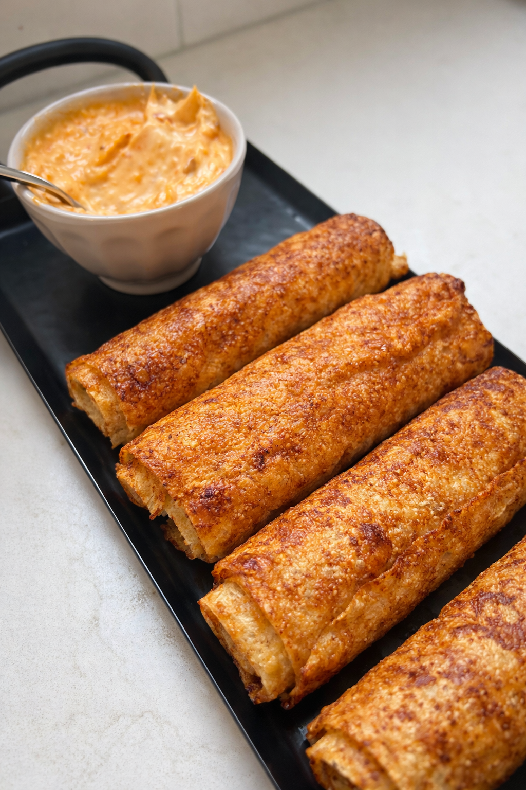 Crispy chicken shawarma rolls