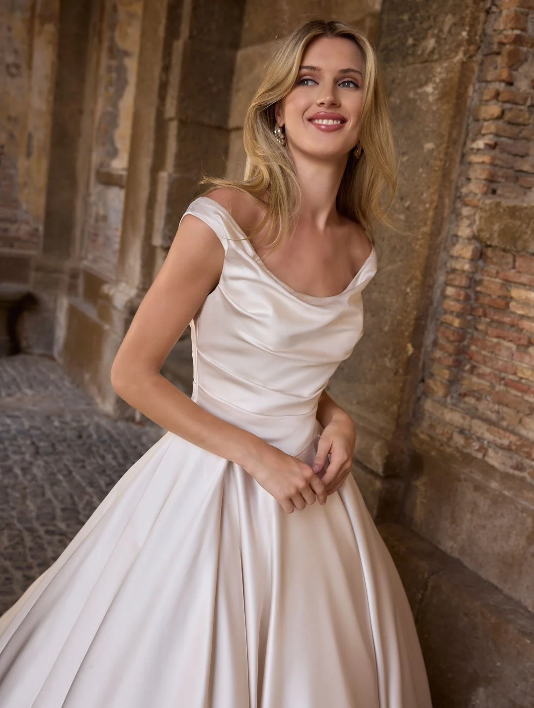 Azzarra----2.jpg