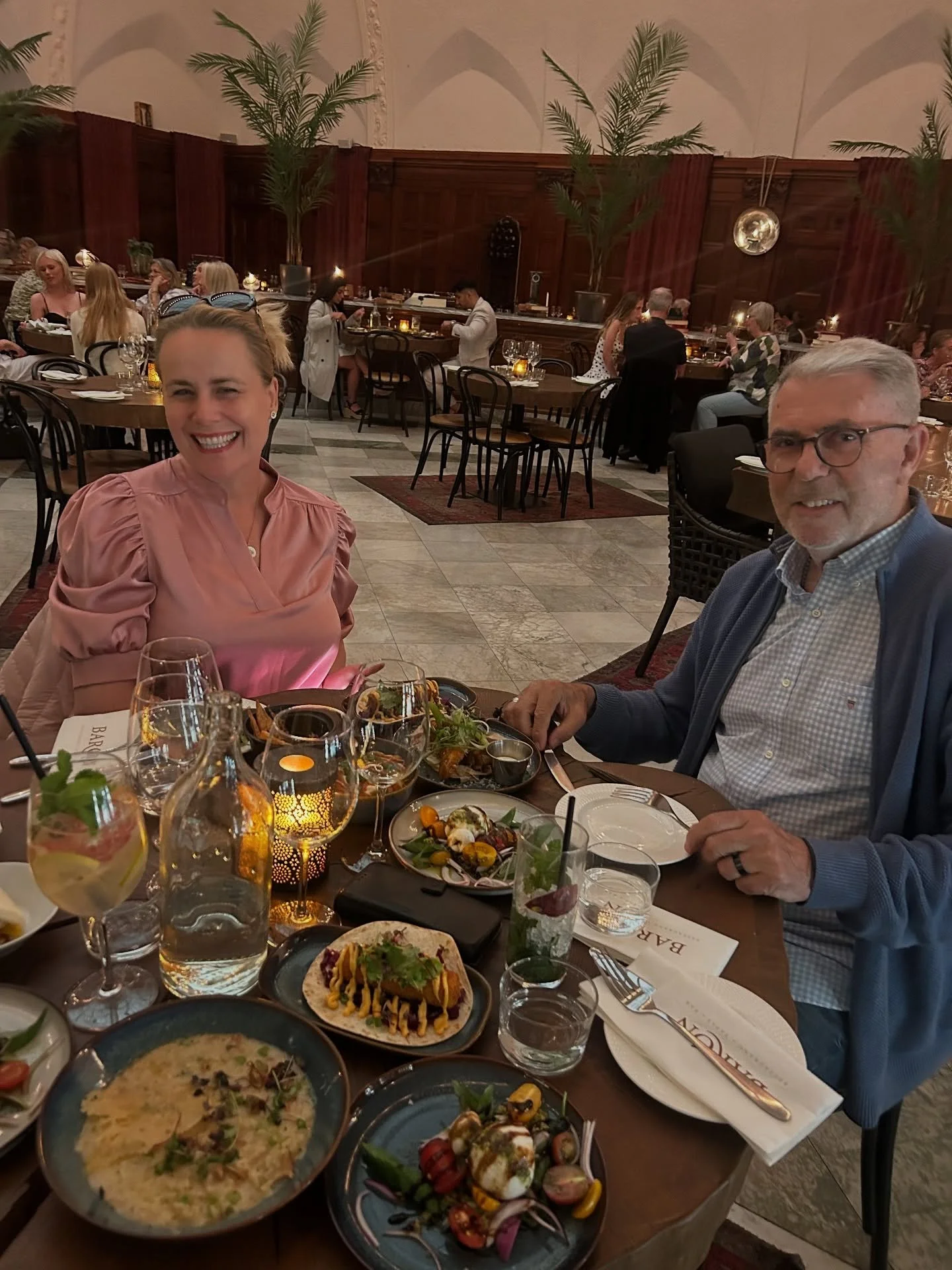 Siste kveld i Karlstad ❤️ I morgen tidlig setter vi oss i bilen og starter hjemturen. S&aring; er det hverdag fra mandag av💃🎶🕺Heldigvis elsker jeg hverdager og!