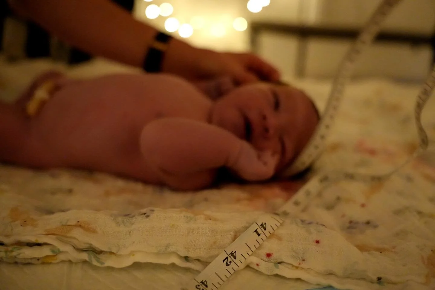 What does private midwifery care with the same midwife look like compared to standard models?

It means:
👉 the same midwife throughout your entire pregnancy and postpartum period
👉 longer appointment times 
👉 an emphasis on physiological birth and