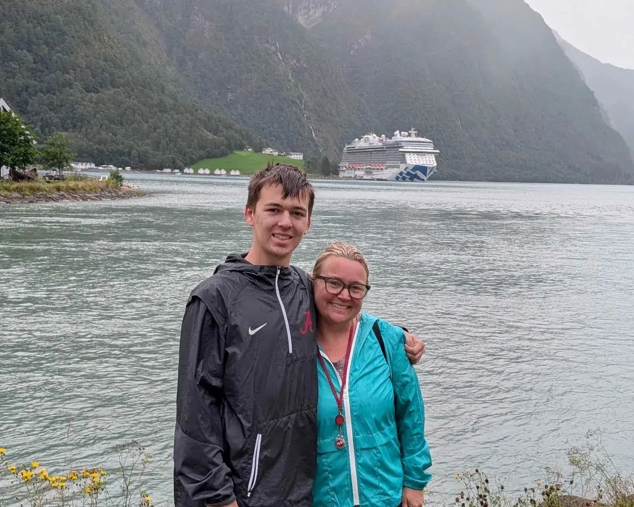 Chase Credit Card Stack - Norway