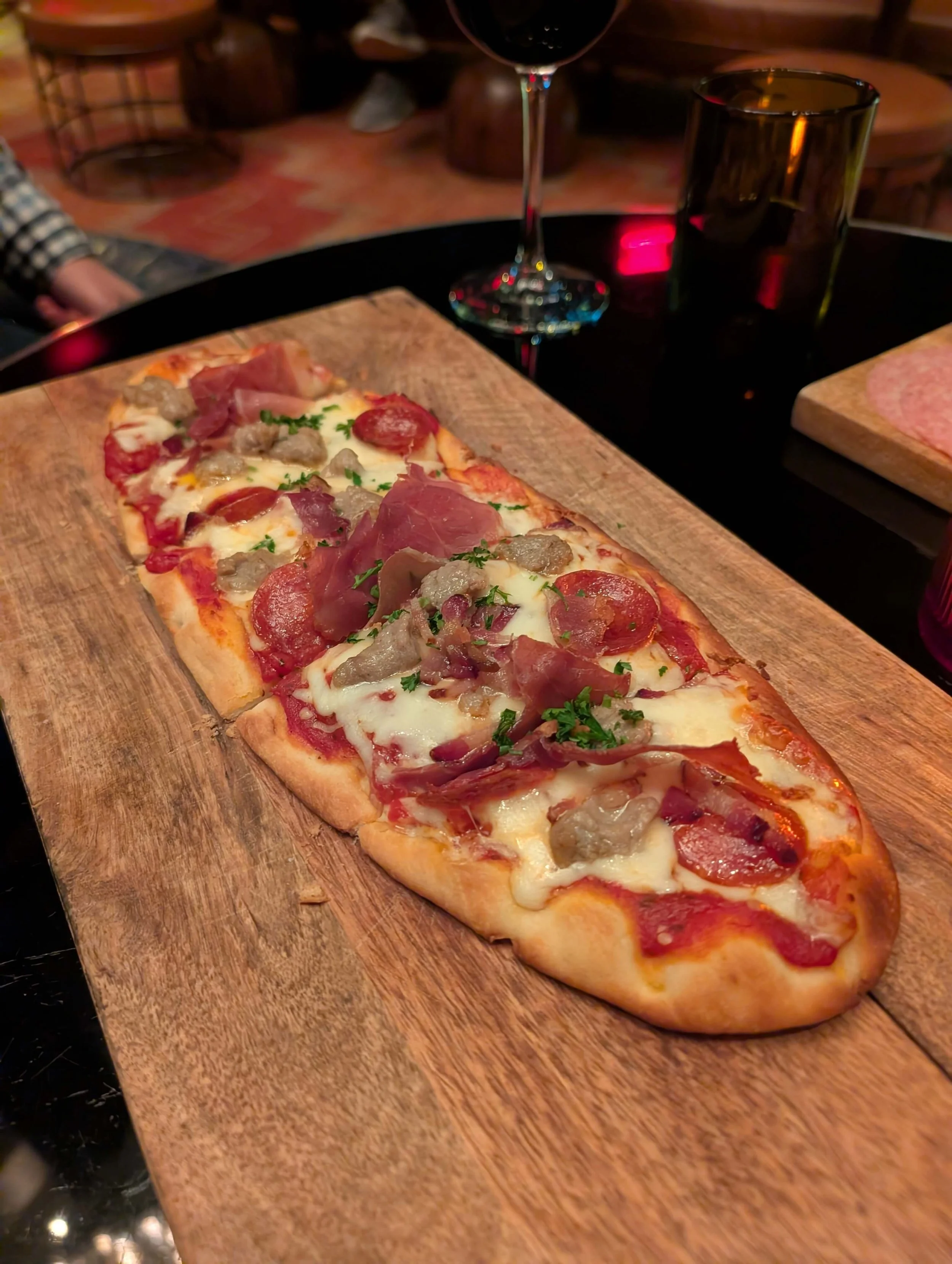 Flatbread and the Commons Club