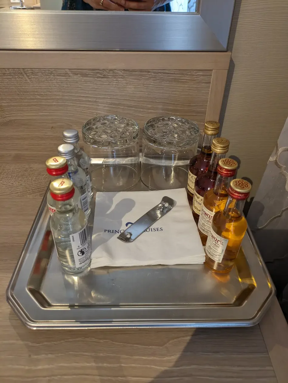Princess Mini Bar