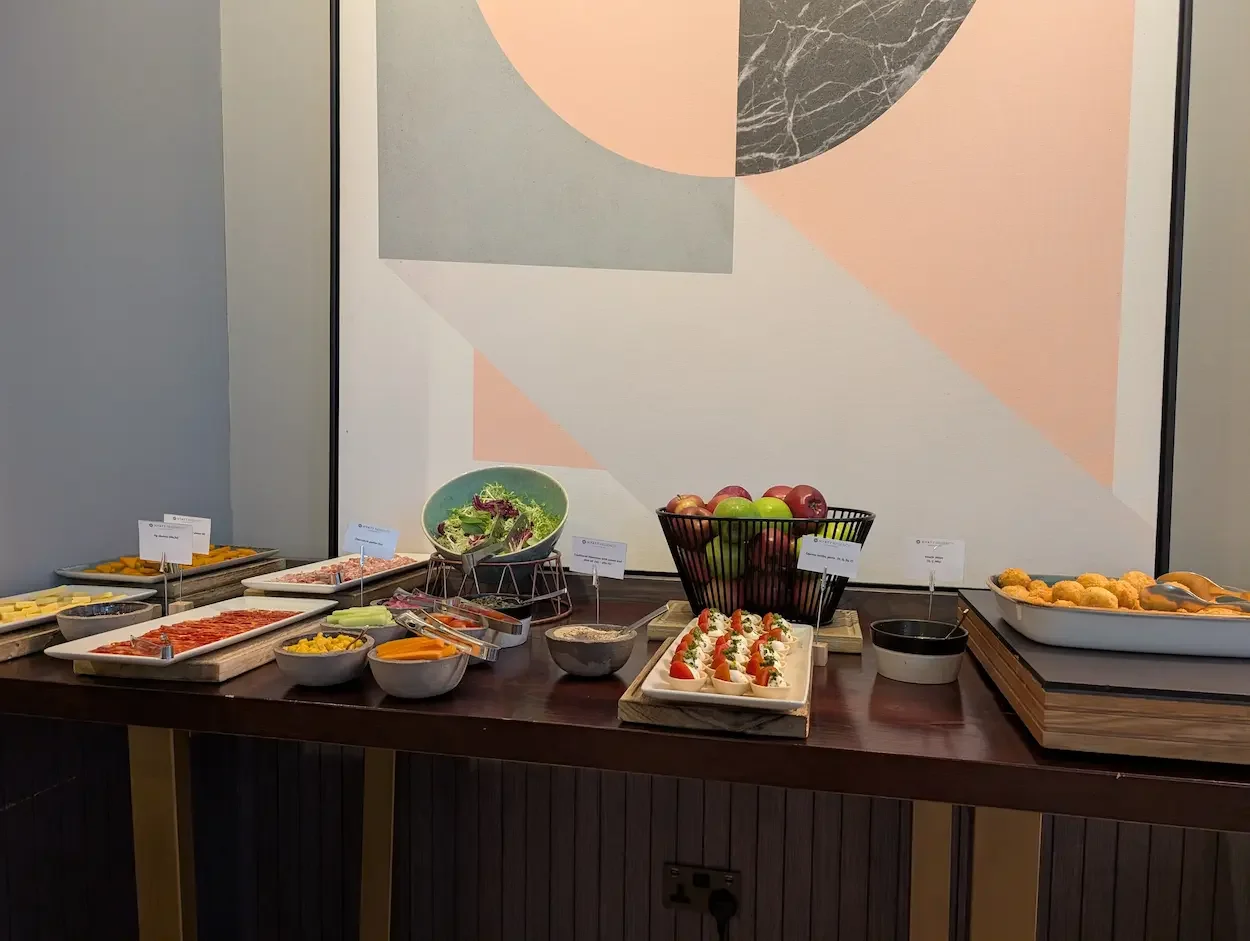 Hyatt Regency Blackfriars Lounge Food