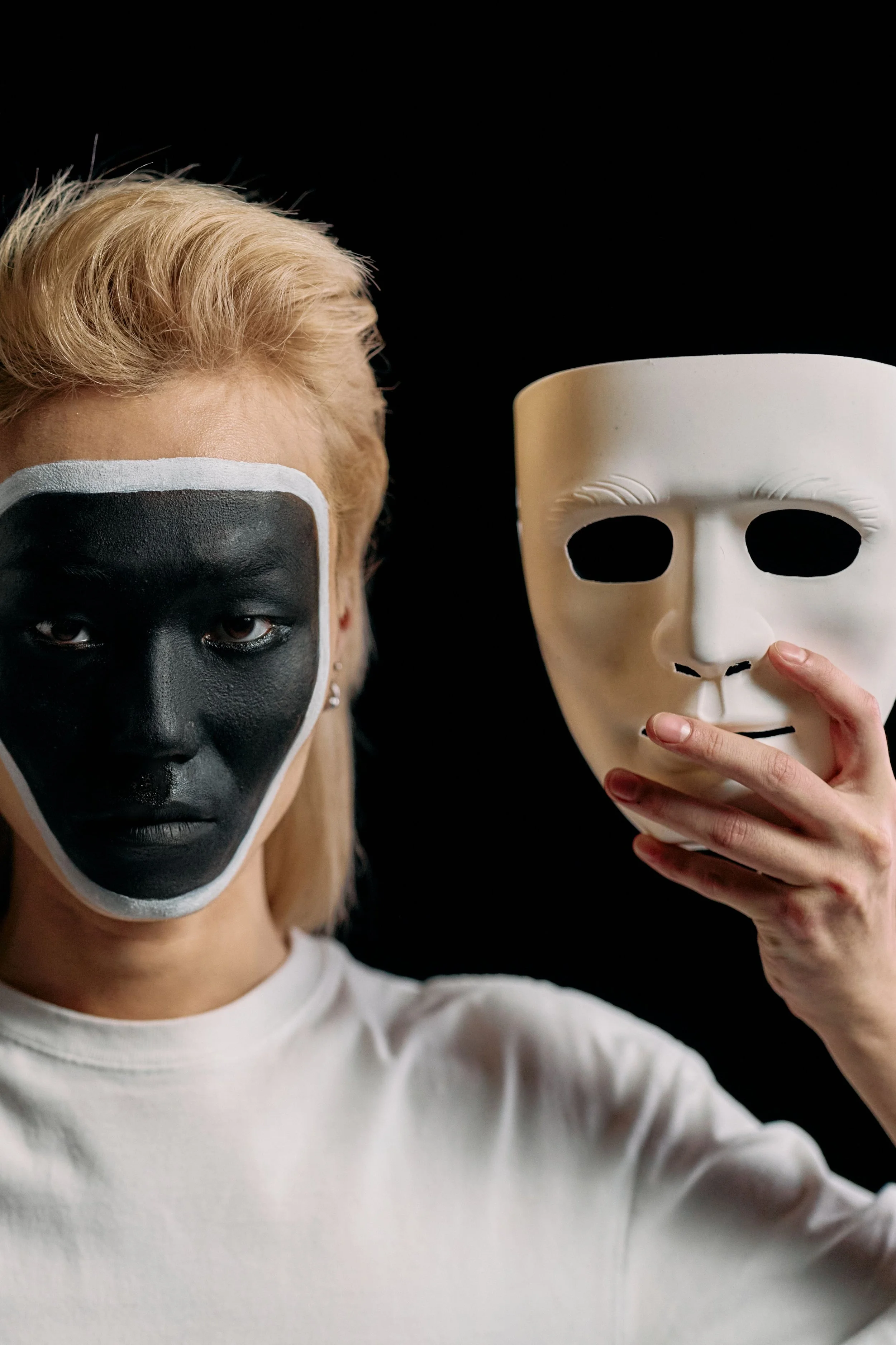 5 Types of Narcissistic Personality Disorder