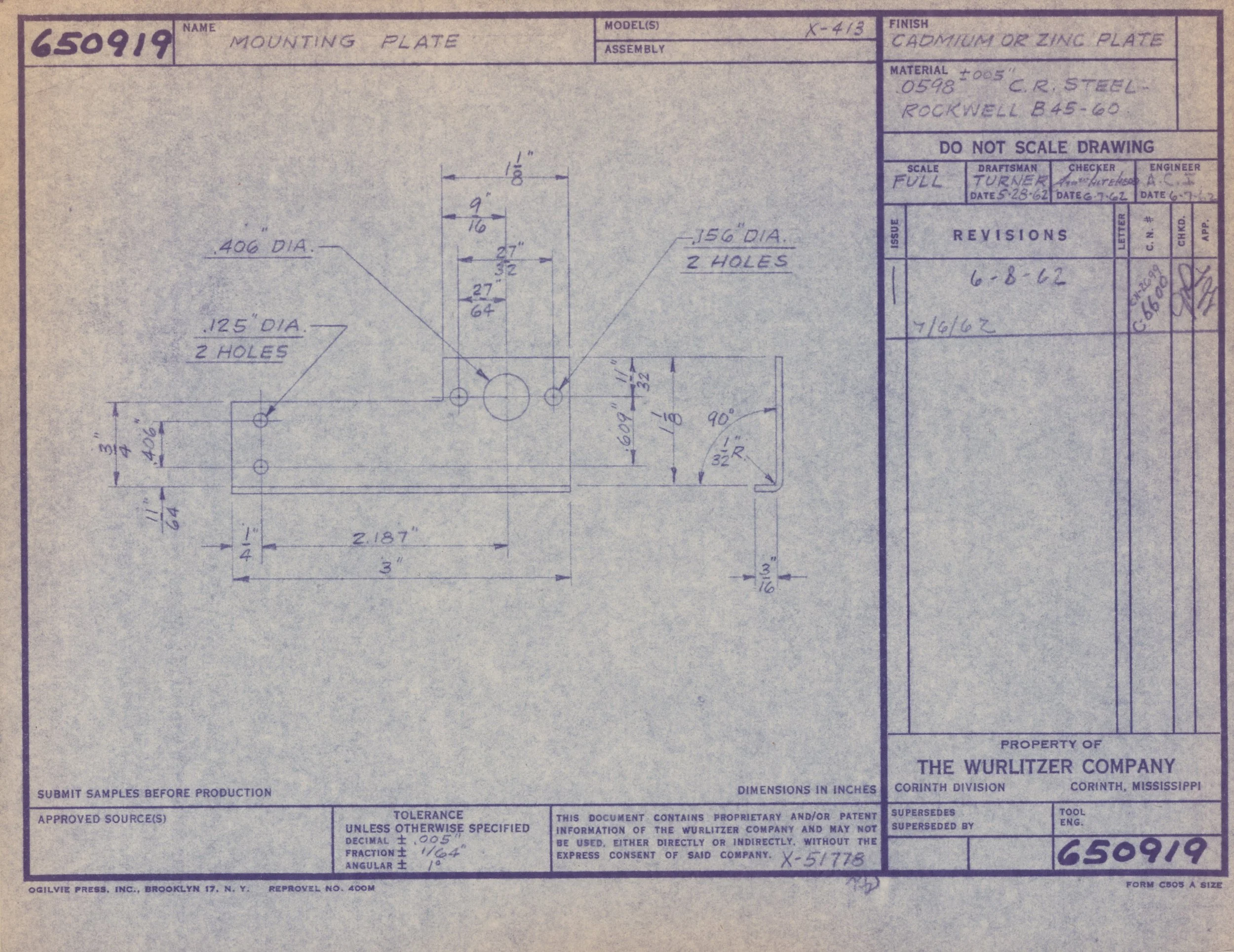 Technical drawing of a mounting plate with detailed measurements and specifications, showing dimensions and hole placements.