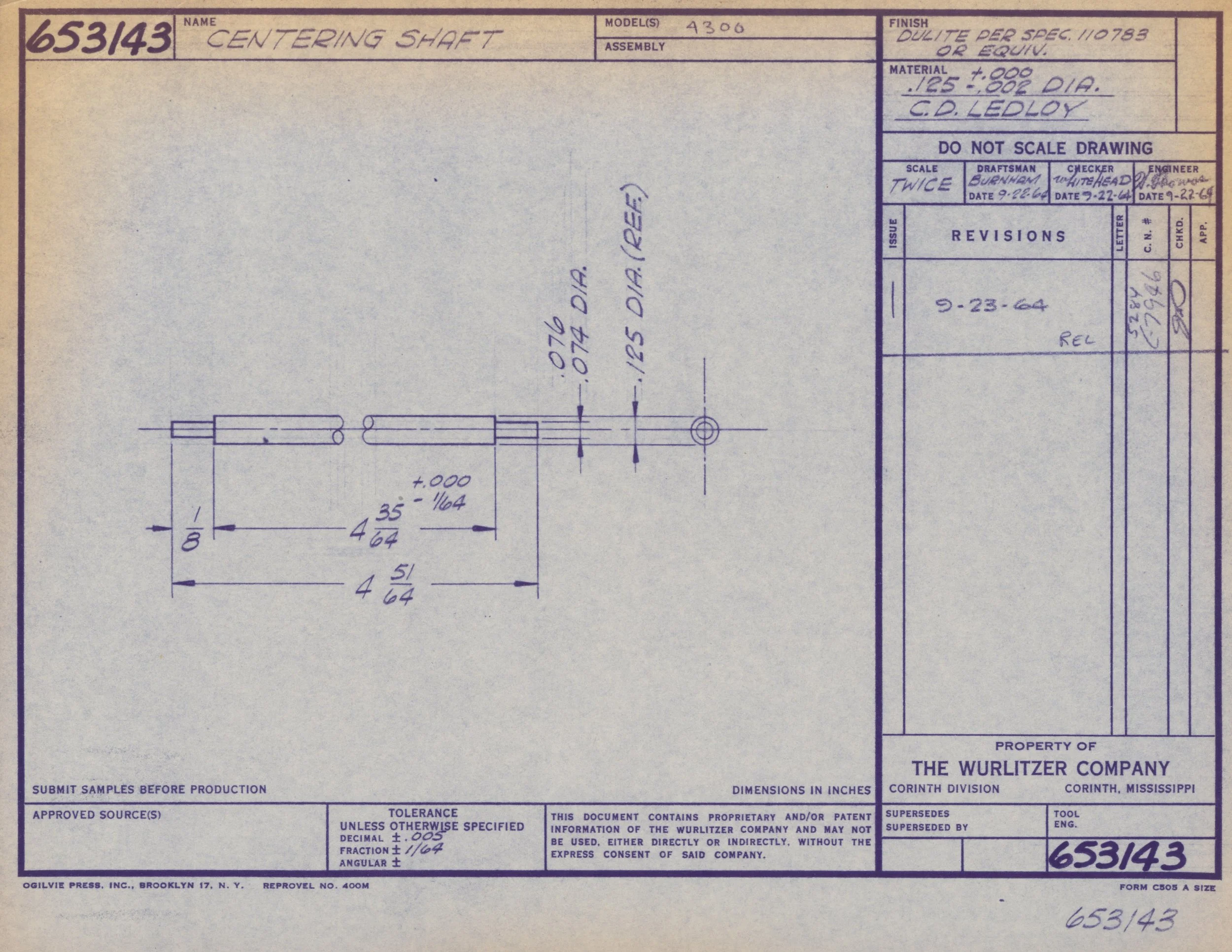 Blueprint drawing of a centering shaft with detailed measurements and annotations.