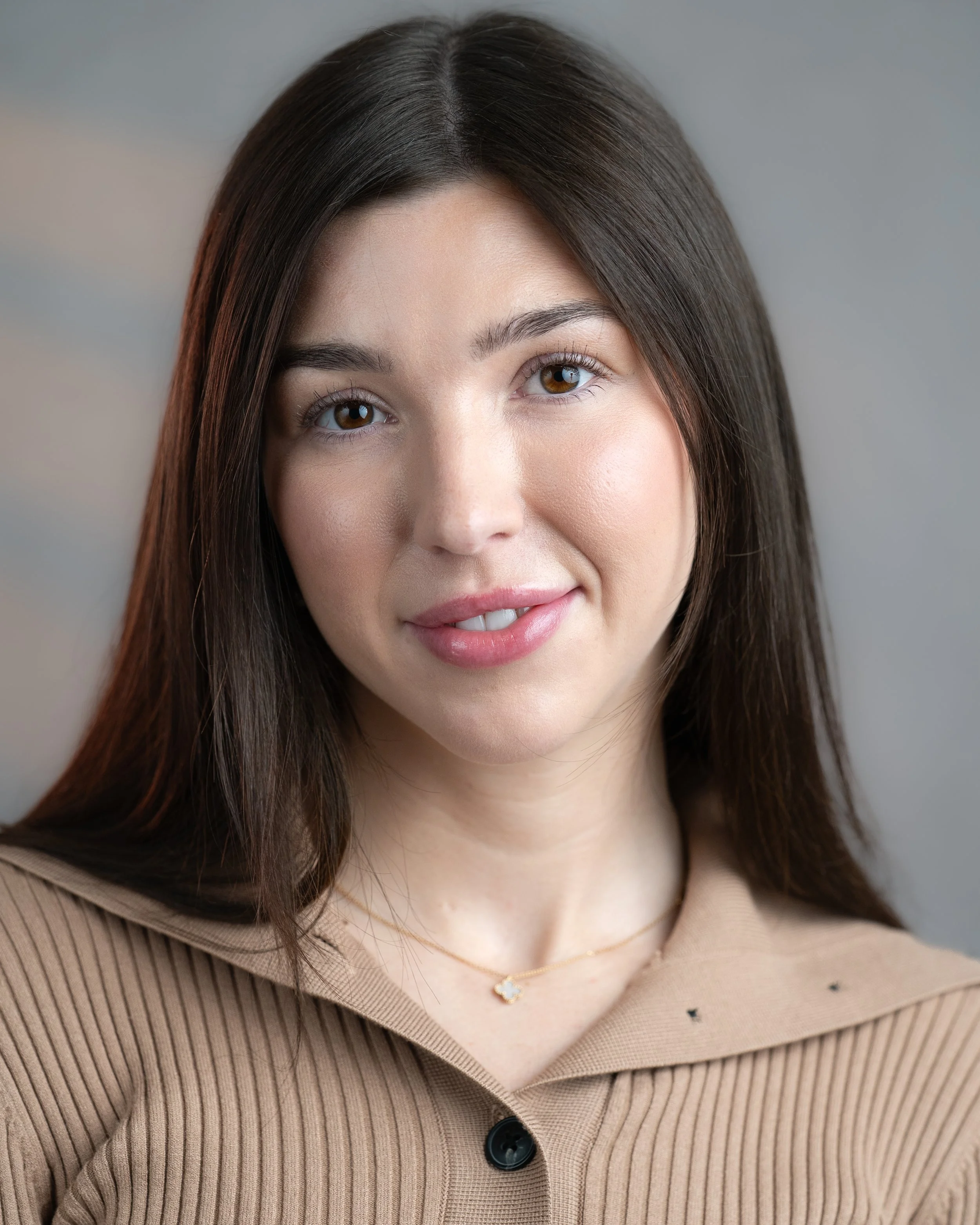 Alanis Hill Headshot - 3