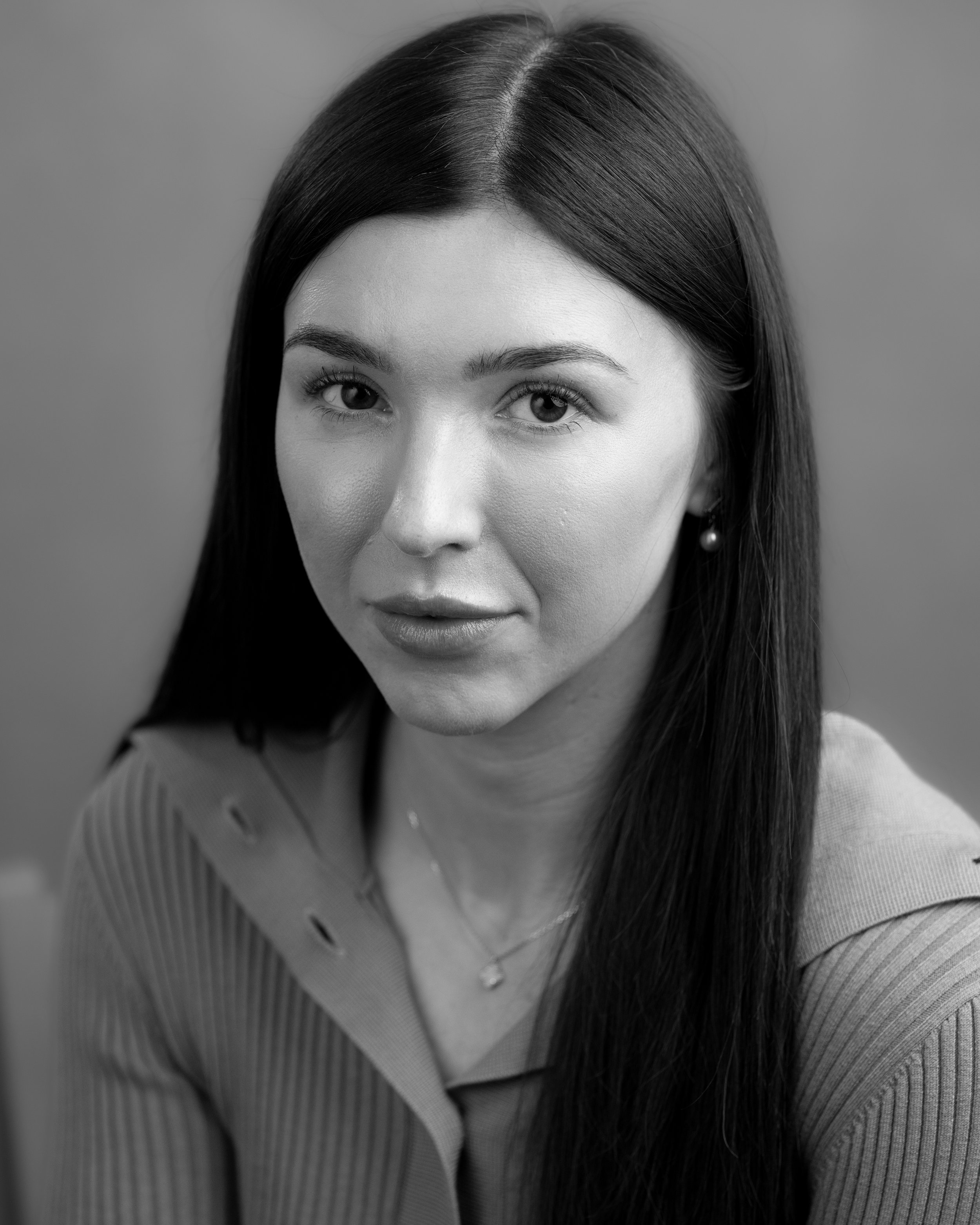 Alanis Hill Headshots B&W - 4