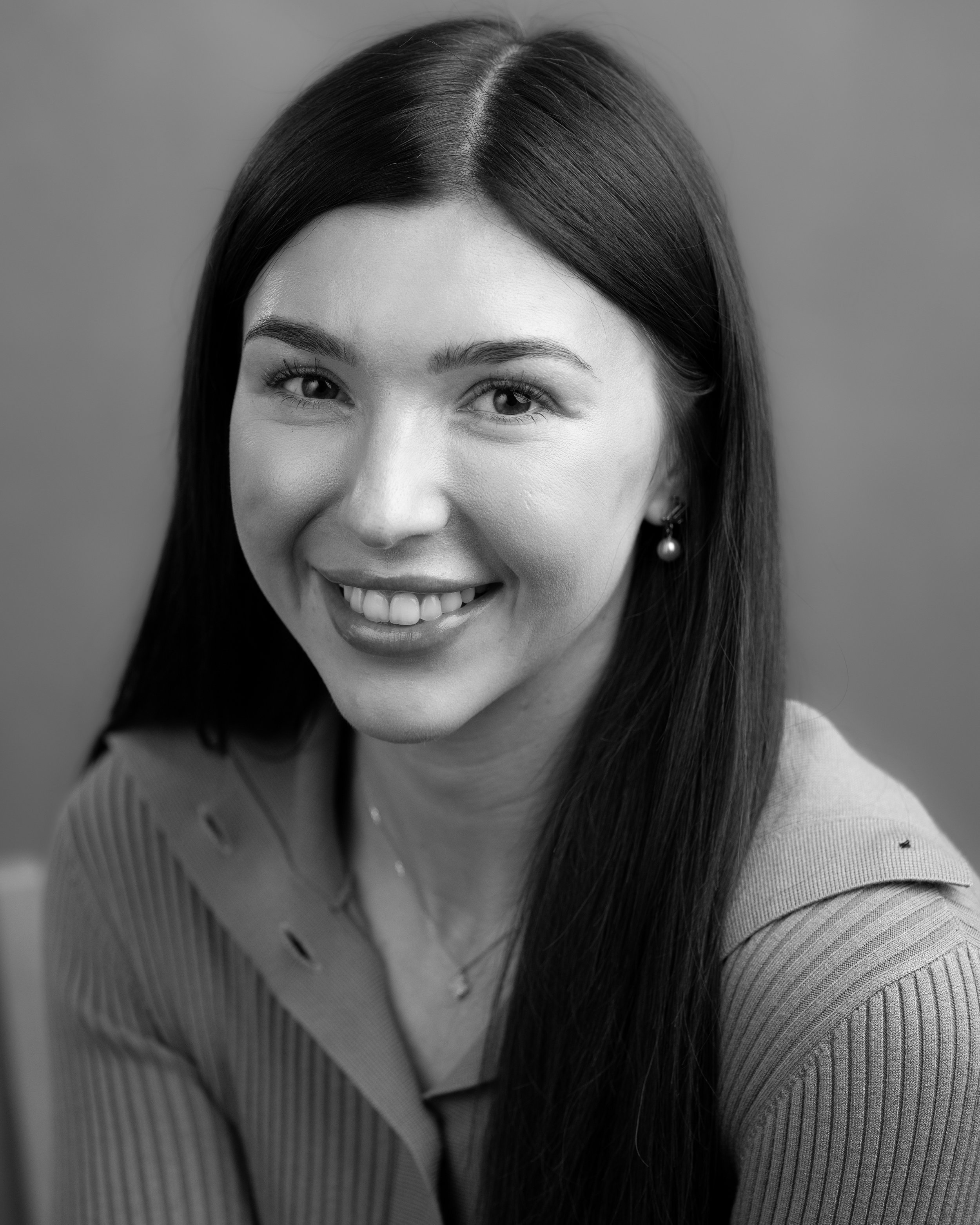 Alanis Hill Headshots B&W - 5