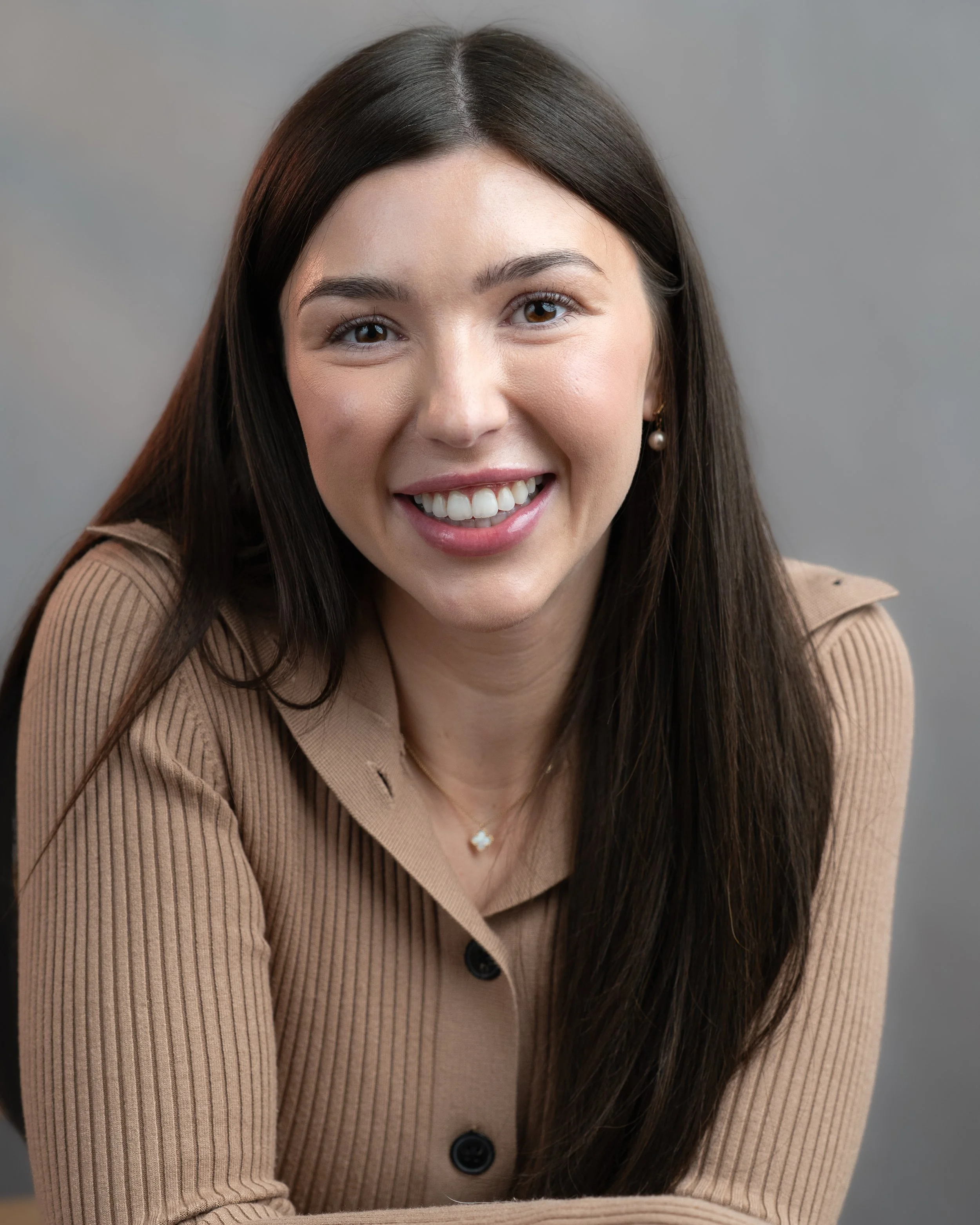 Alanis Hill Headshot - 6