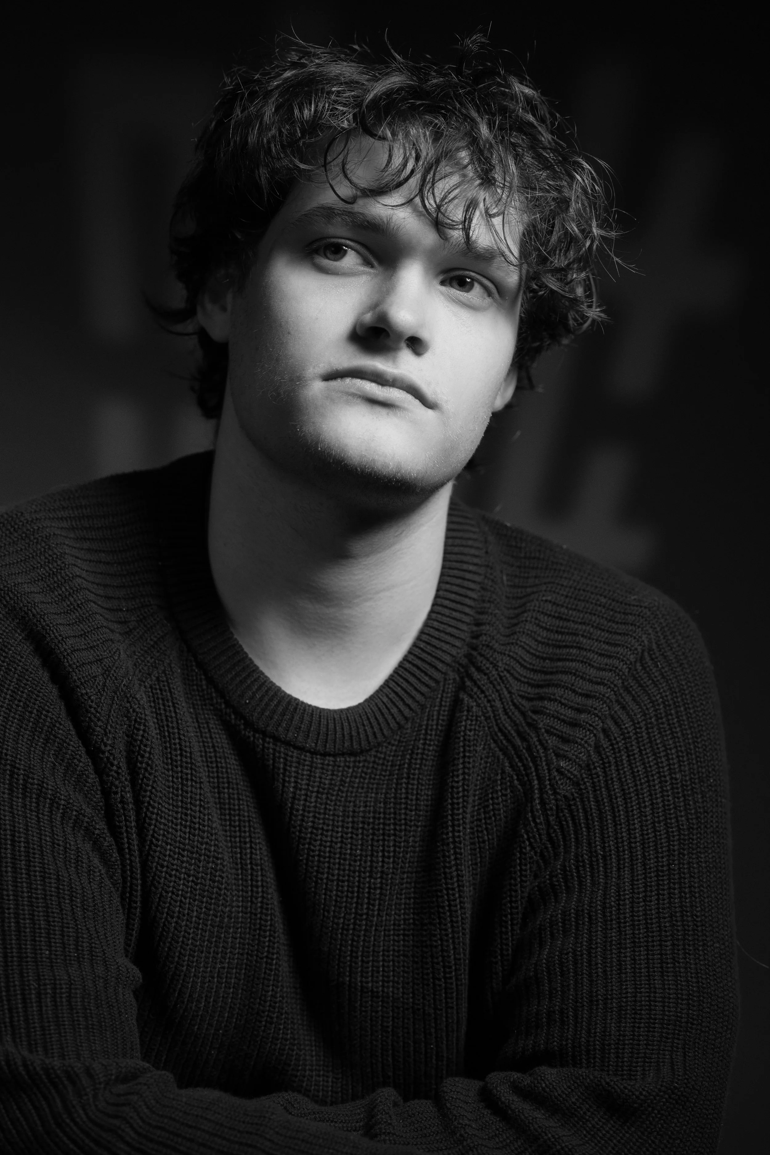 Ashton Hay Model Portfolio B&W - 10