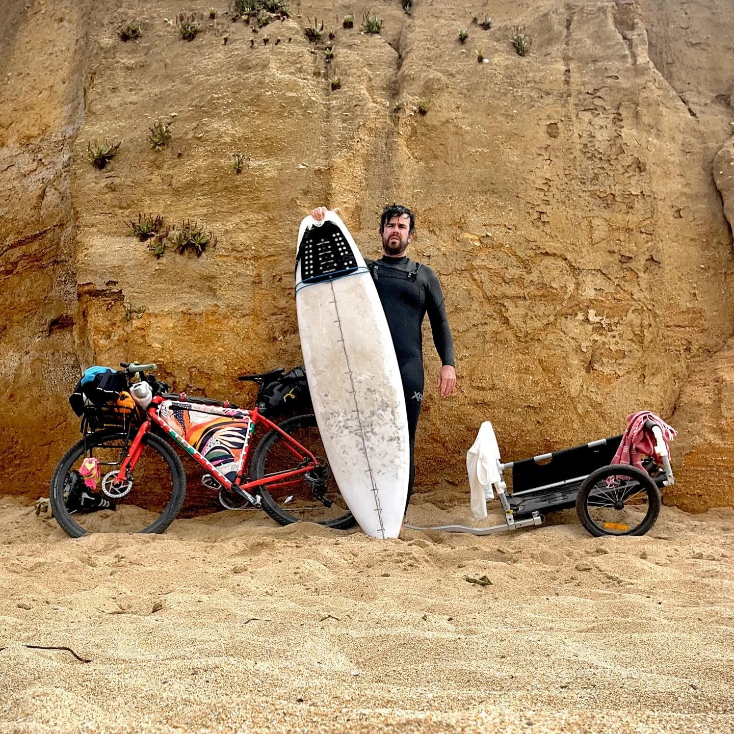 An exploration in surfpacking. Looks like it might be here to stay.
.
.
.
.
#bikepacking #surf #bikelife #sfbike